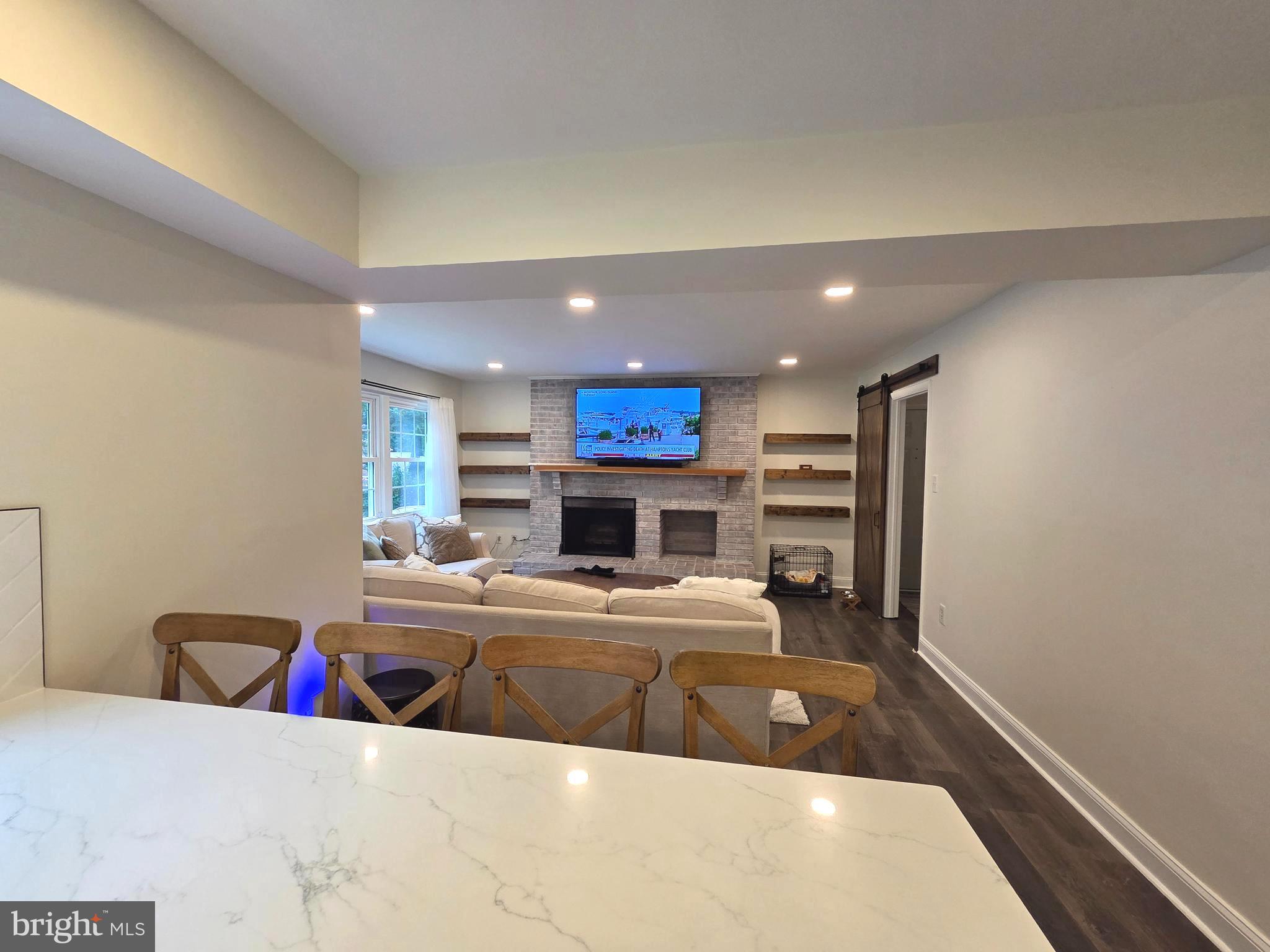 13036 MAPLE VIEW LANE
