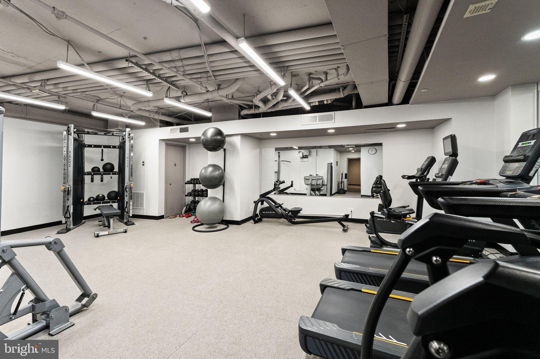 CRYSTAL PARK S - Residential