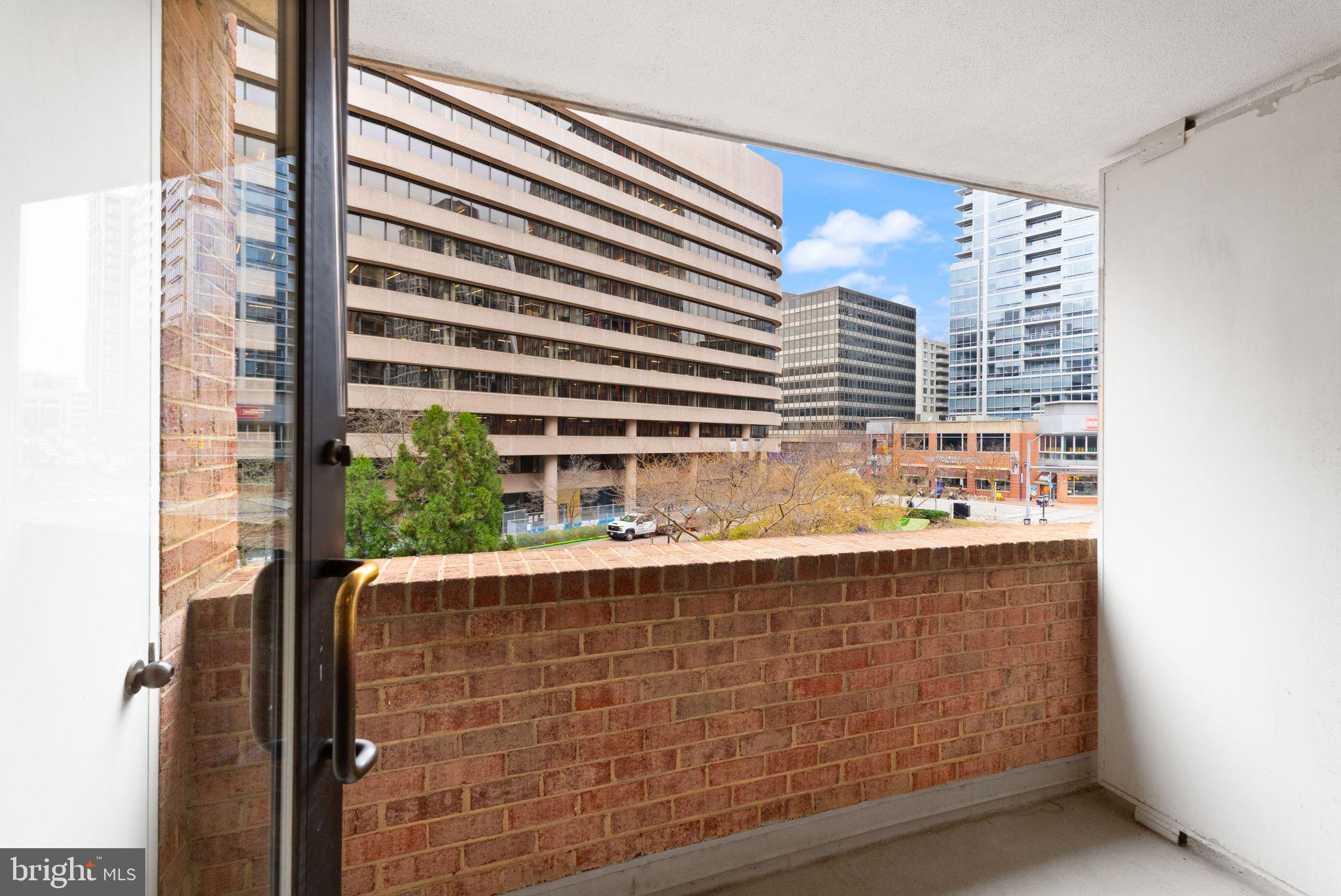 CRYSTAL PARK S - Residential