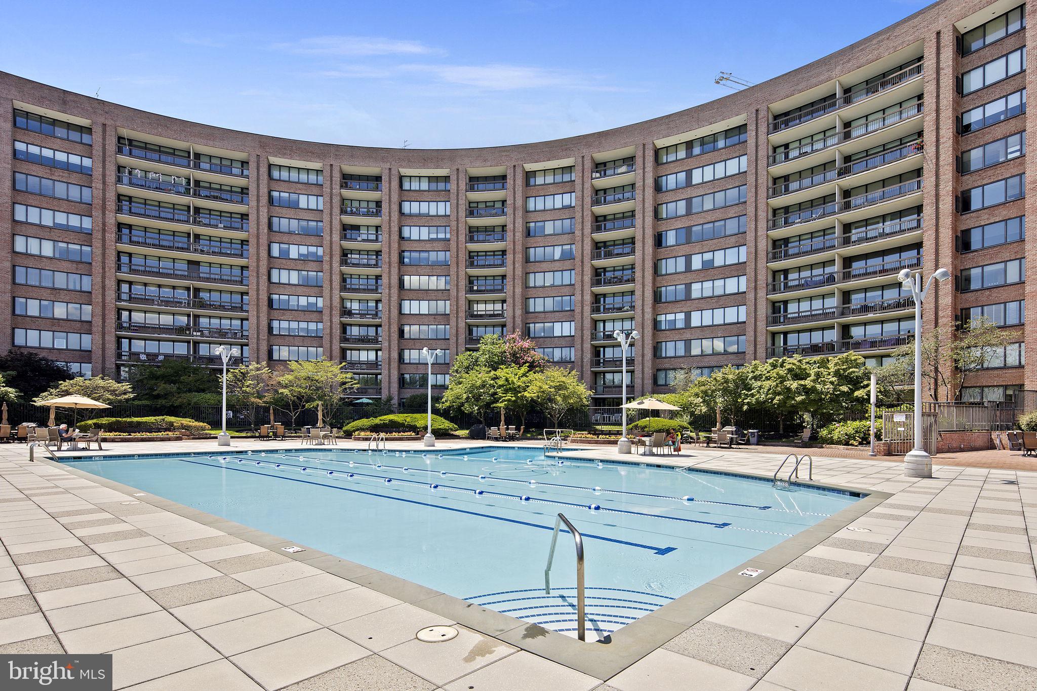 1805 CRYSTAL DRIVE 215S