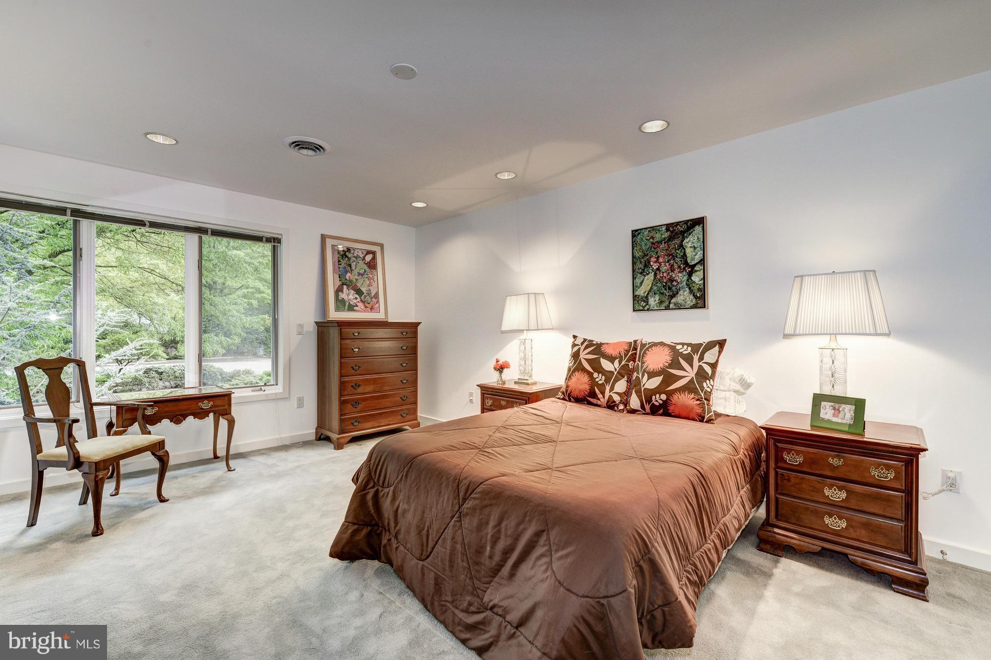 THE PALISADES - Residential