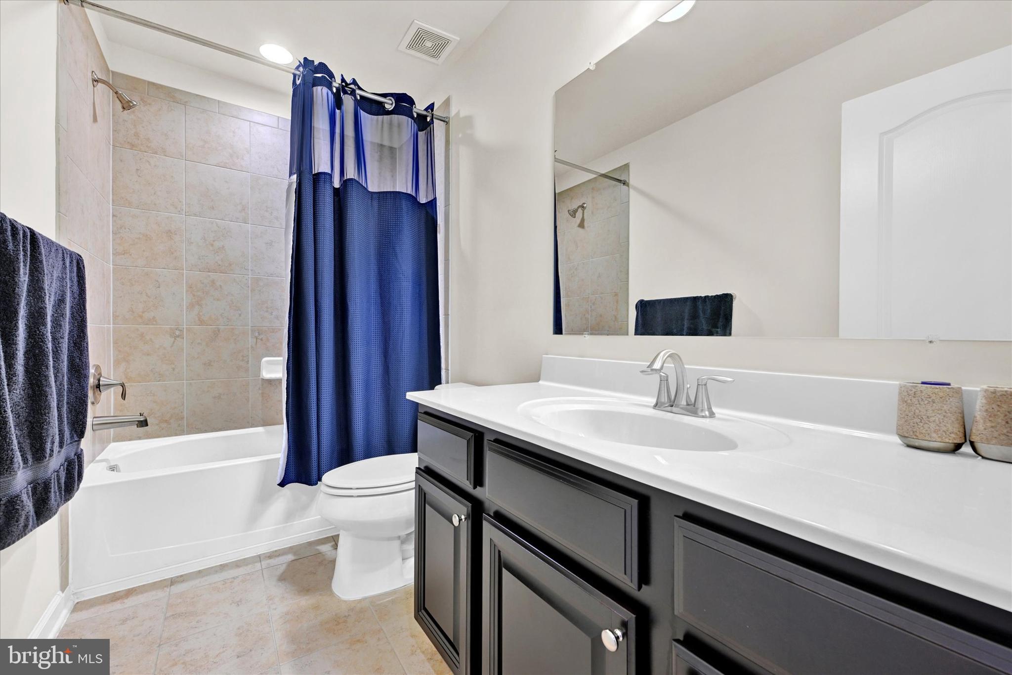 FIELDSTONE FARM - Residential