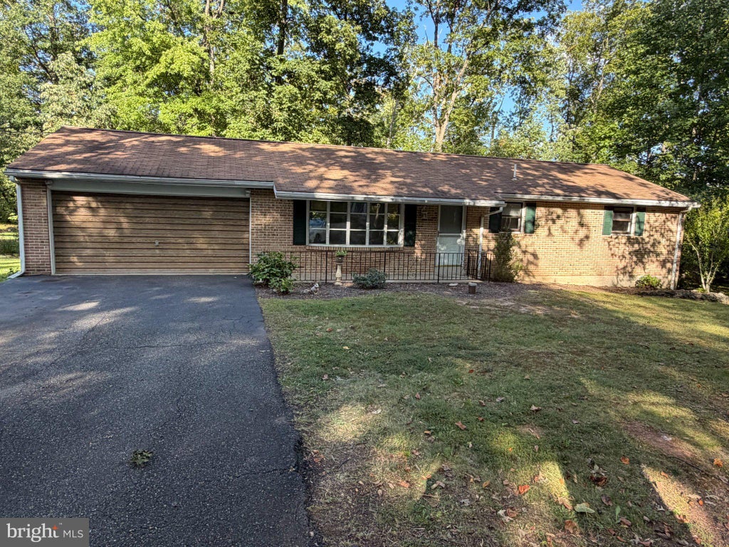 Photo of 1796 Kepler Road, POTTSTOWN, PA 19464 (MLS # PAMC2195220)