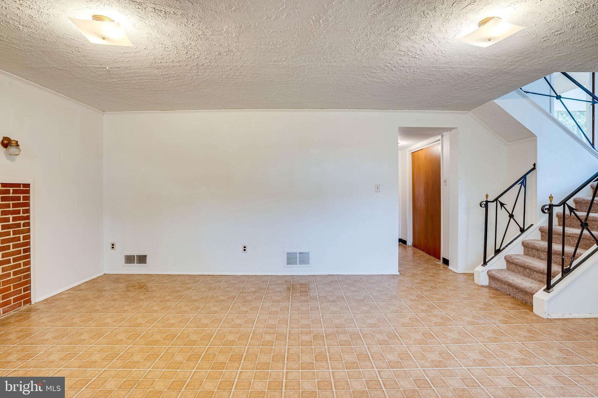 NORTHWOOD KNOLLS - Residential