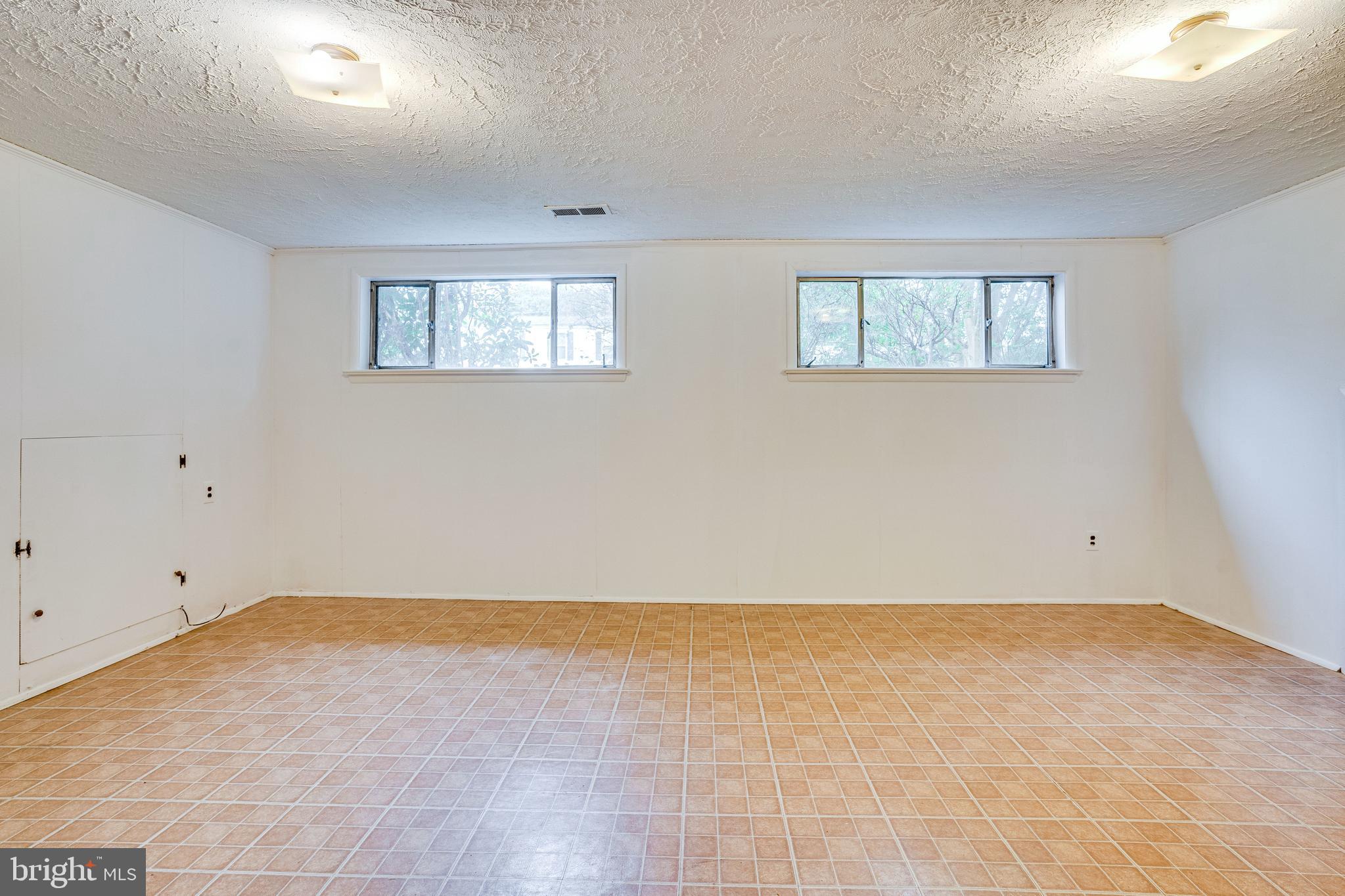 NORTHWOOD KNOLLS - Residential