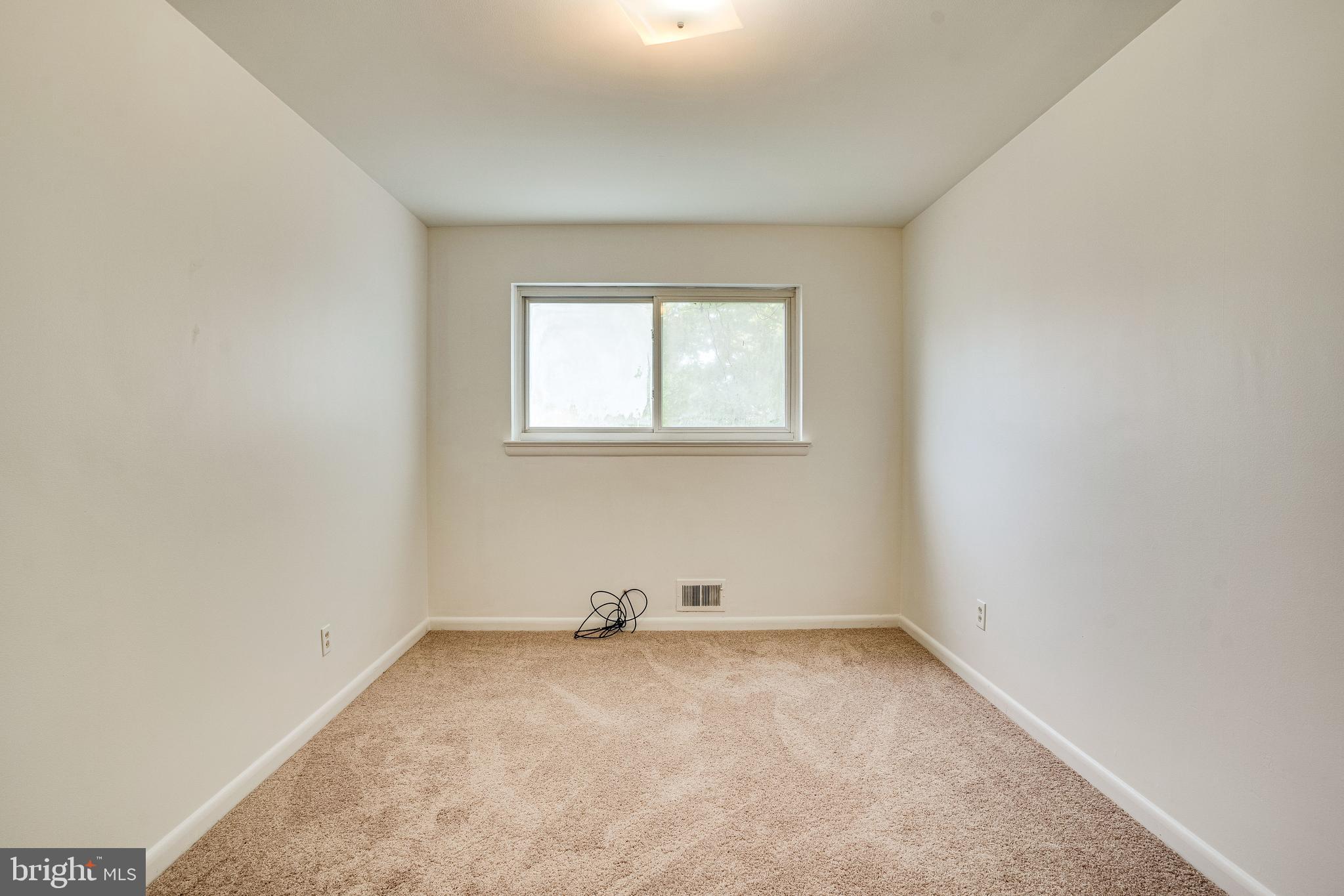 NORTHWOOD KNOLLS - Residential