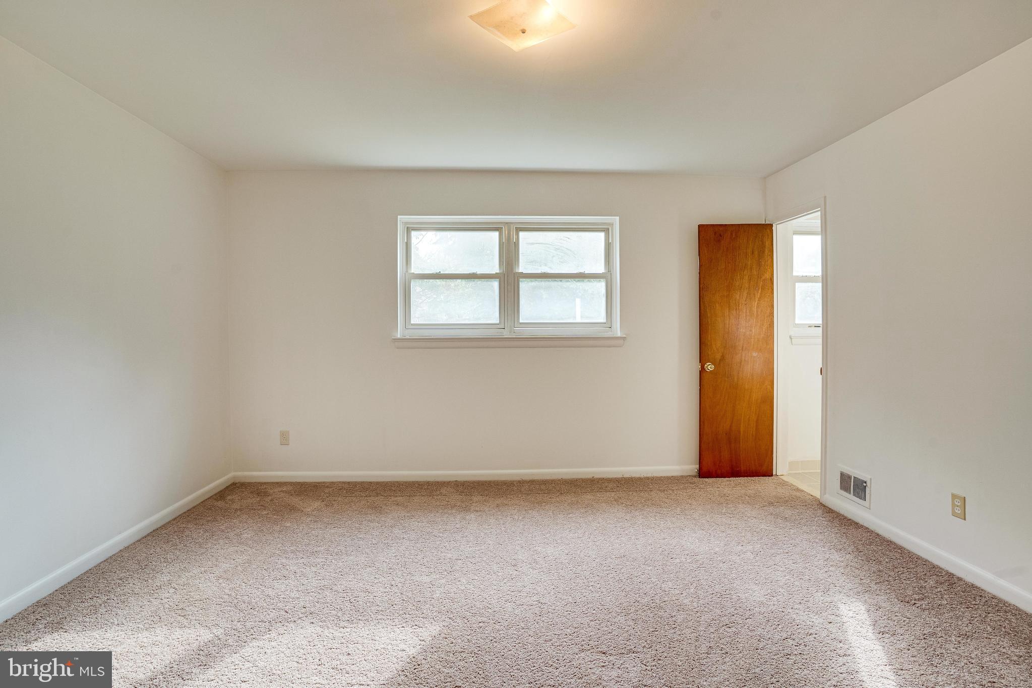 NORTHWOOD KNOLLS - Residential