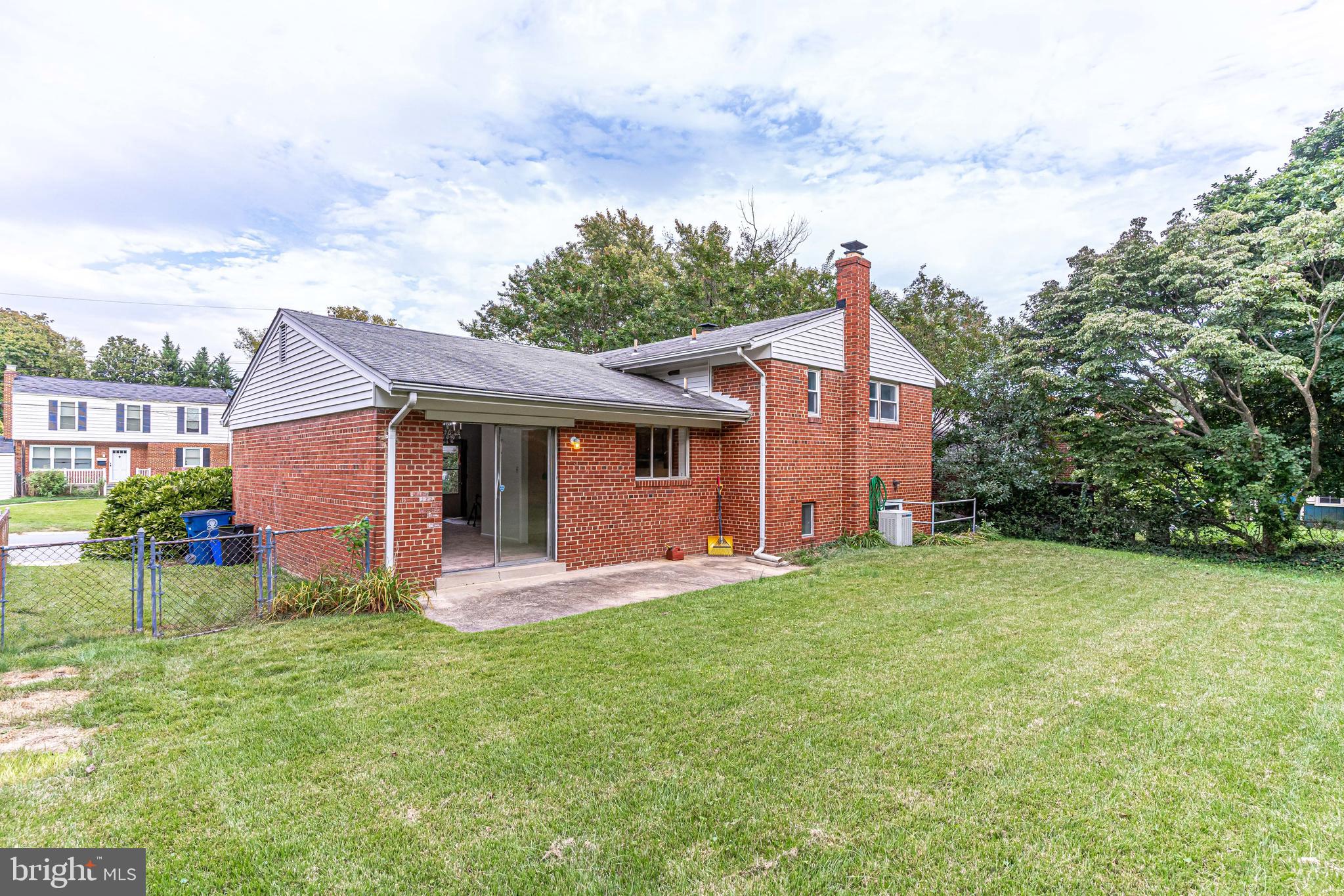 NORTHWOOD KNOLLS - Residential