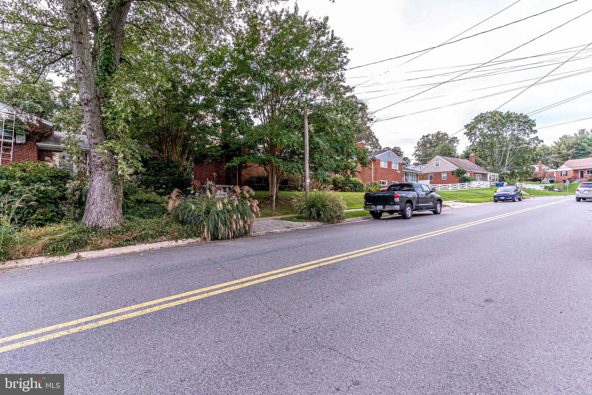 NORTHWOOD KNOLLS - Residential