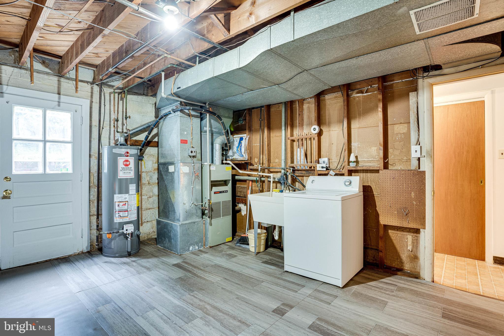 NORTHWOOD KNOLLS - Residential