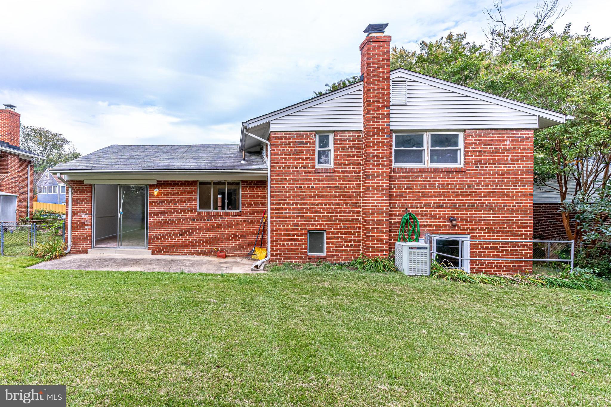 NORTHWOOD KNOLLS - Residential