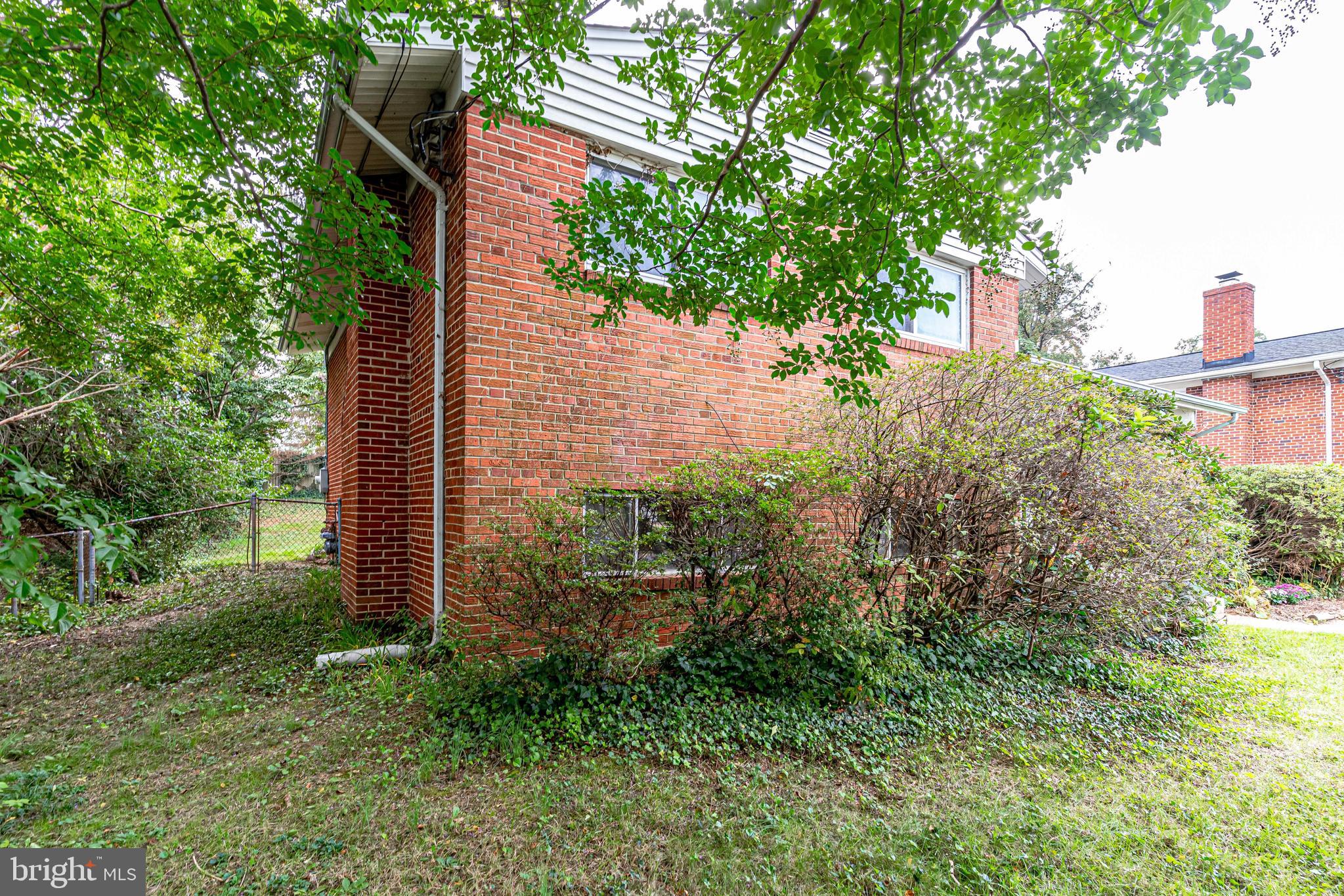 NORTHWOOD KNOLLS - Residential