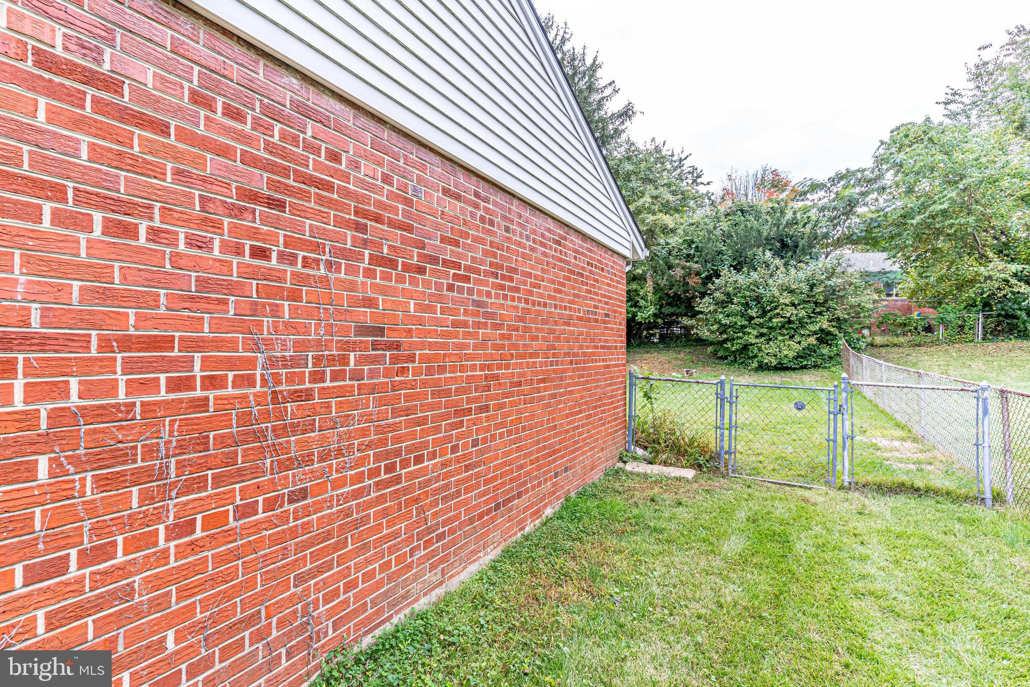 NORTHWOOD KNOLLS - Residential