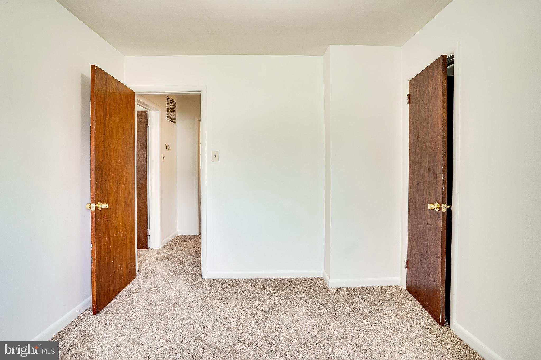 NORTHWOOD KNOLLS - Residential