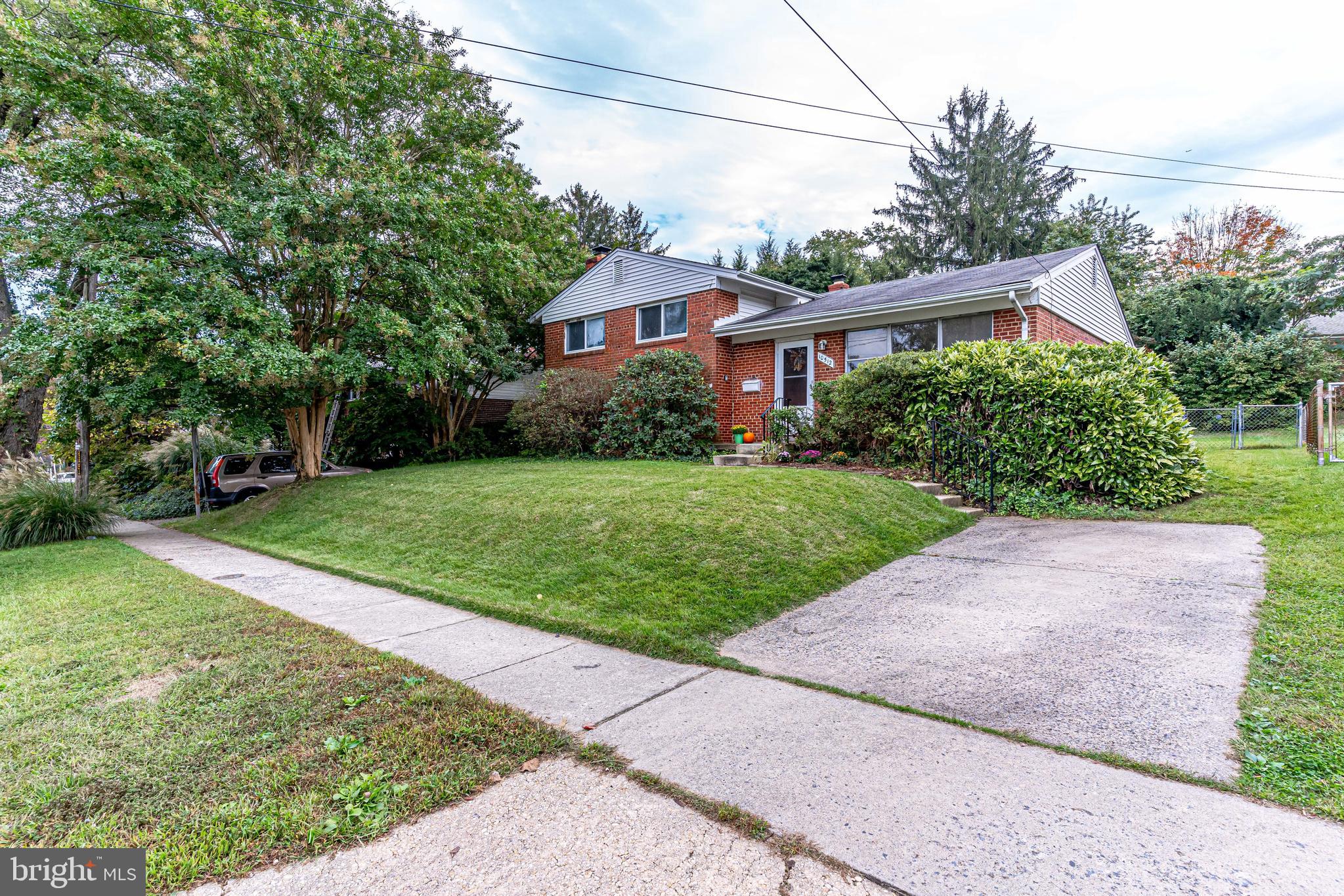 NORTHWOOD KNOLLS - Residential