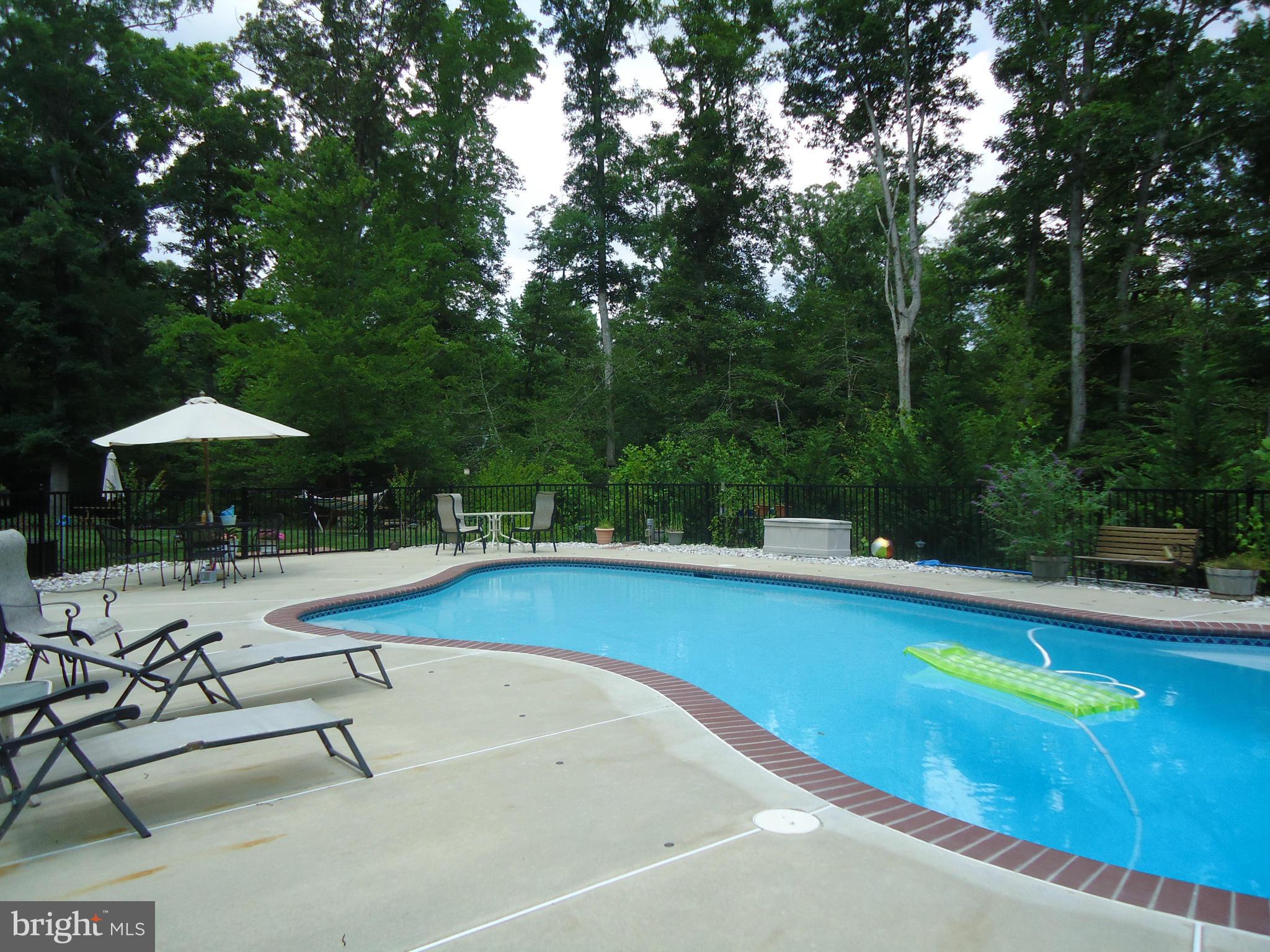 COX'S RUN - Residential