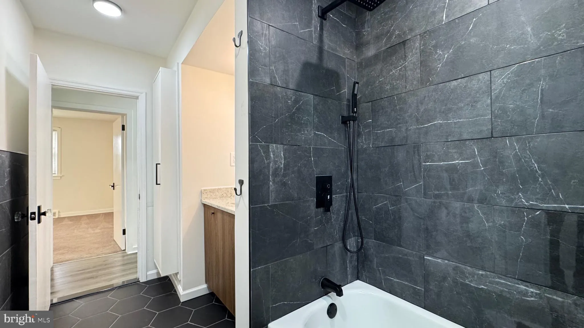 Somerdale, New Jersey 08083, United States, 3 Bedrooms Bedrooms, ,1 BathroomBathrooms,Residential,Active,210498