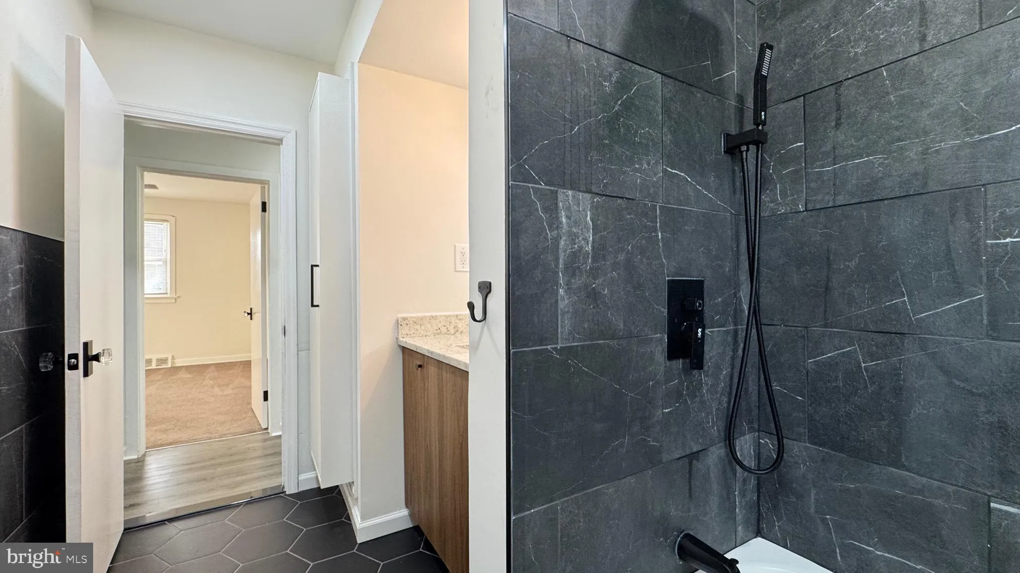 Somerdale, New Jersey 08083, United States, 3 Bedrooms Bedrooms, ,1 BathroomBathrooms,Residential,Active,210498