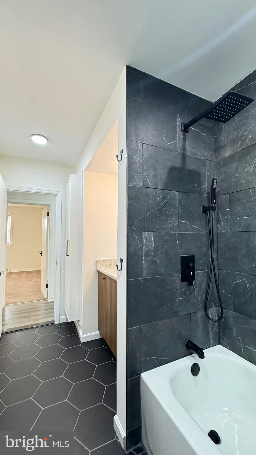 Somerdale, New Jersey 08083, United States, 3 Bedrooms Bedrooms, ,1 BathroomBathrooms,Residential,Active,210498