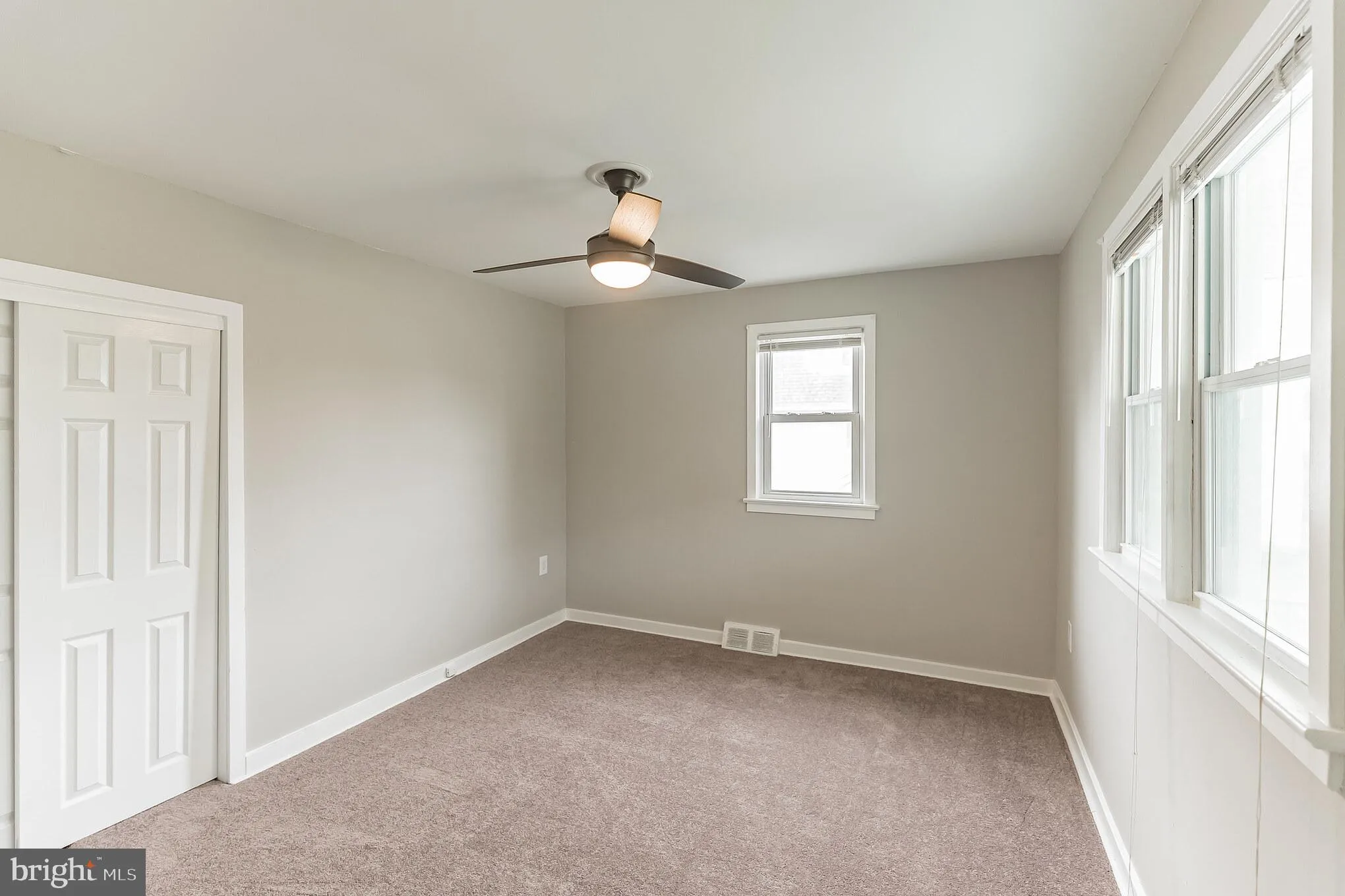 Somerdale, New Jersey 08083, United States, 3 Bedrooms Bedrooms, ,1 BathroomBathrooms,Residential,Active,210498