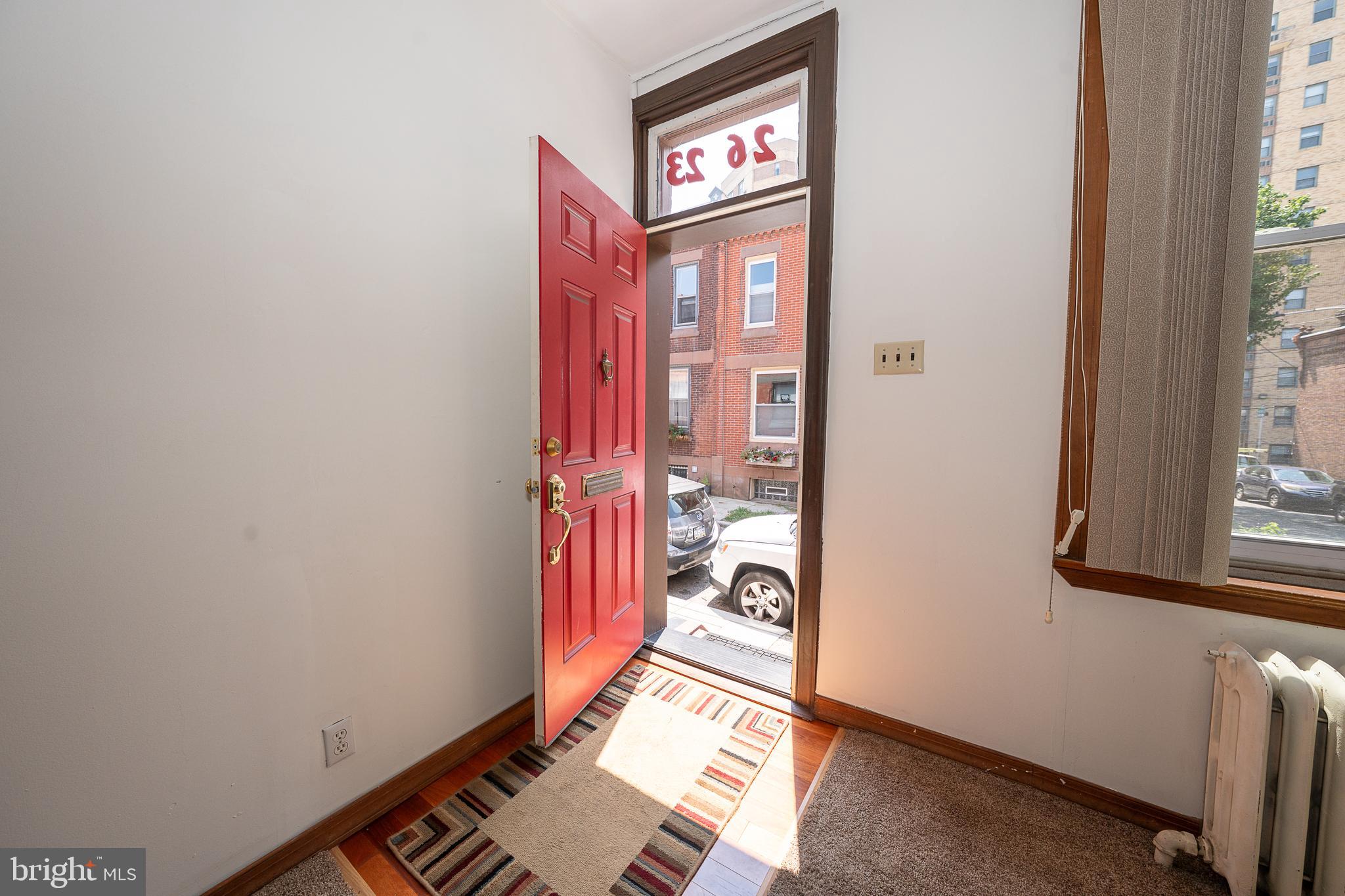 2623 FOLSOM STREET