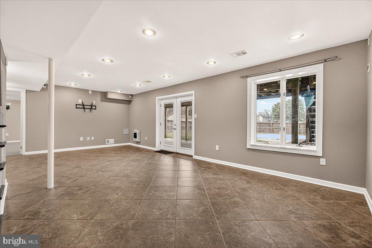 DISCOVERY - Residential