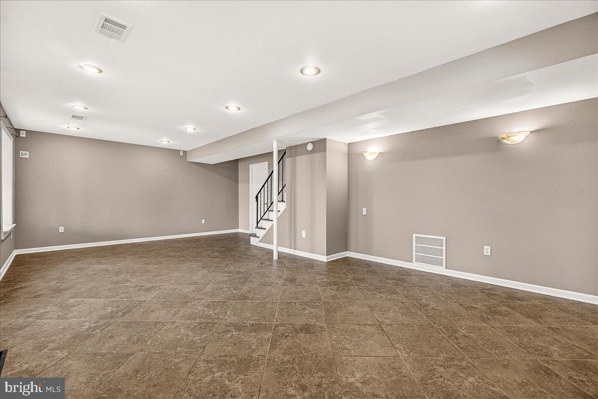 DISCOVERY - Residential