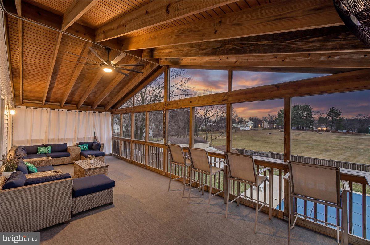 DISCOVERY - Residential