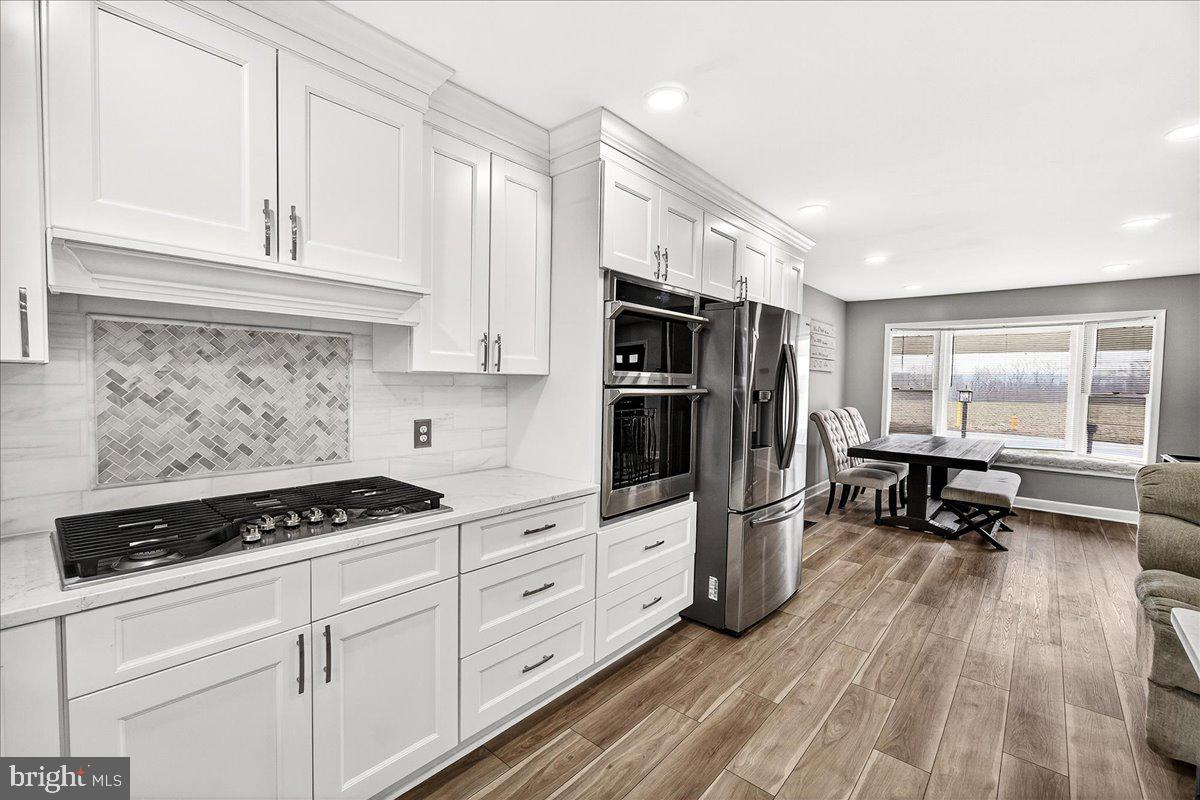 DISCOVERY - Residential