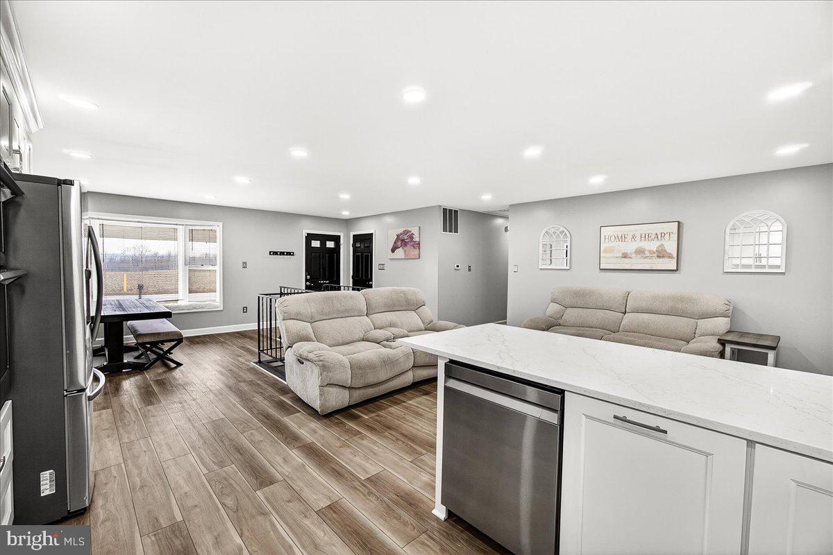 DISCOVERY - Residential