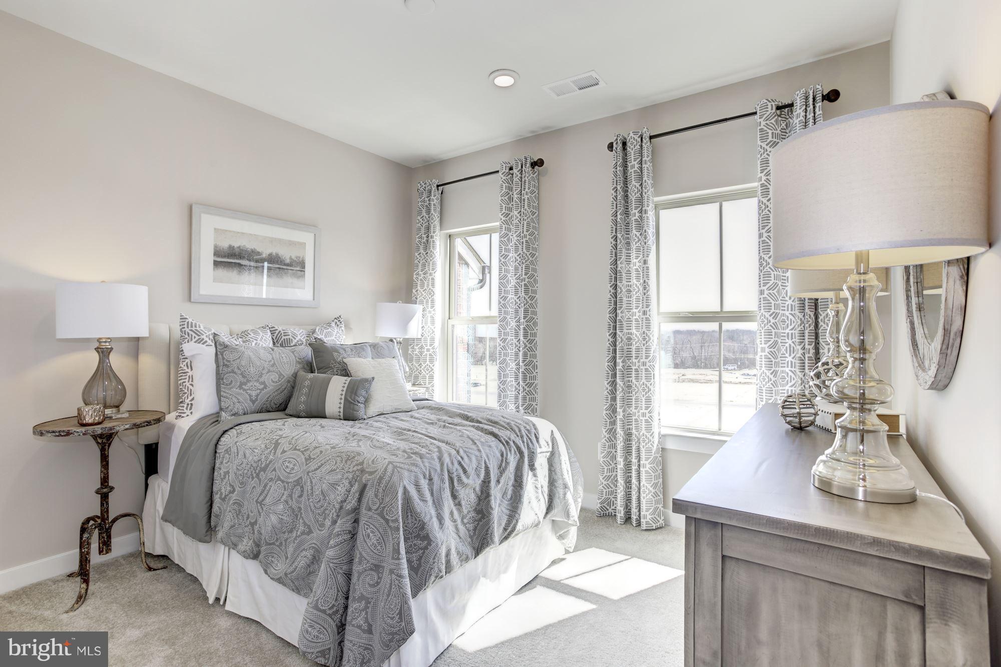 NORBOURNE PARK - Residential