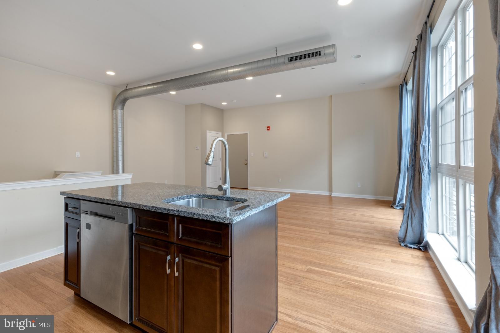 EAST KENSINGTON - Residential Lease