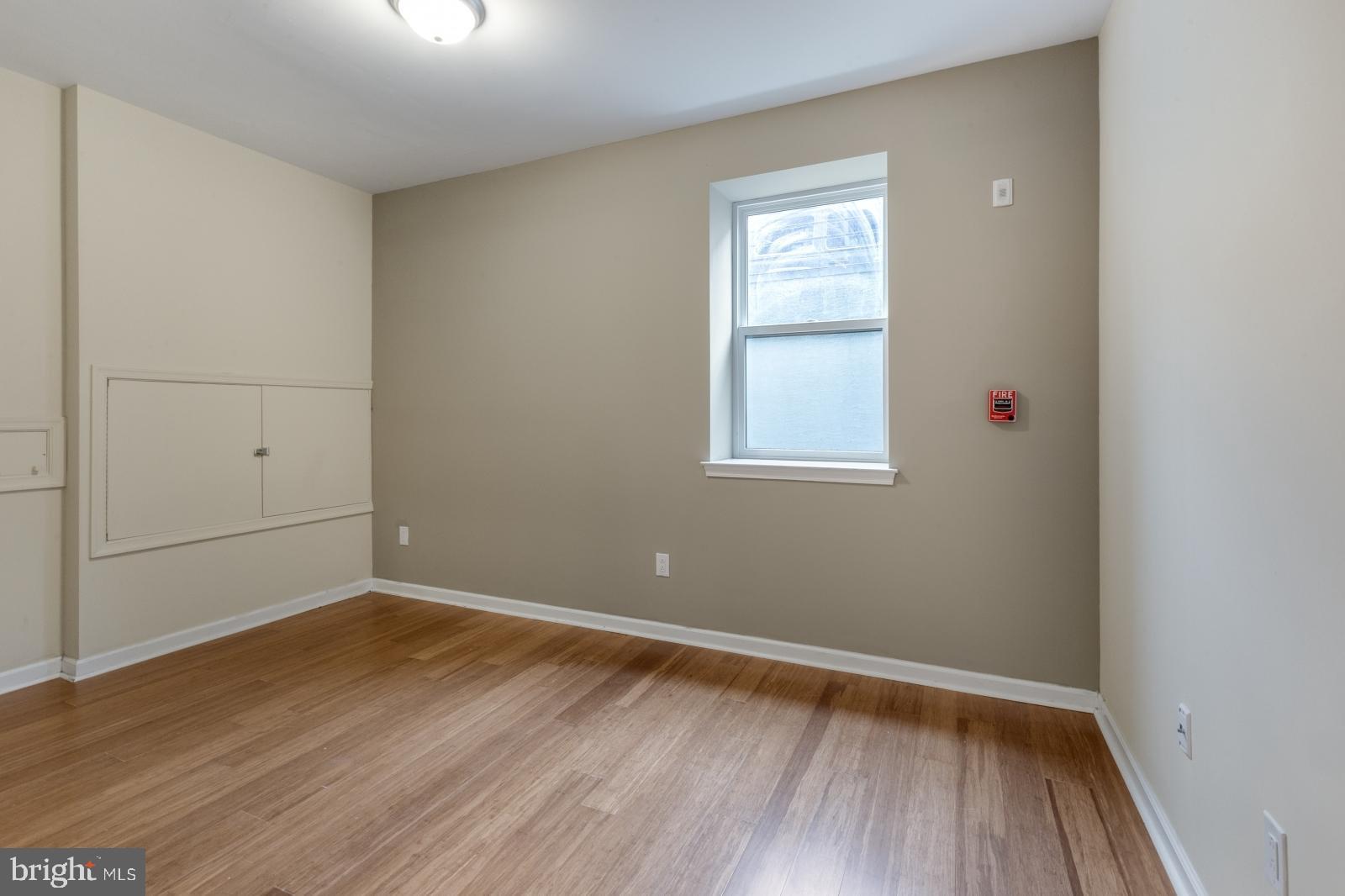 EAST KENSINGTON - Residential Lease