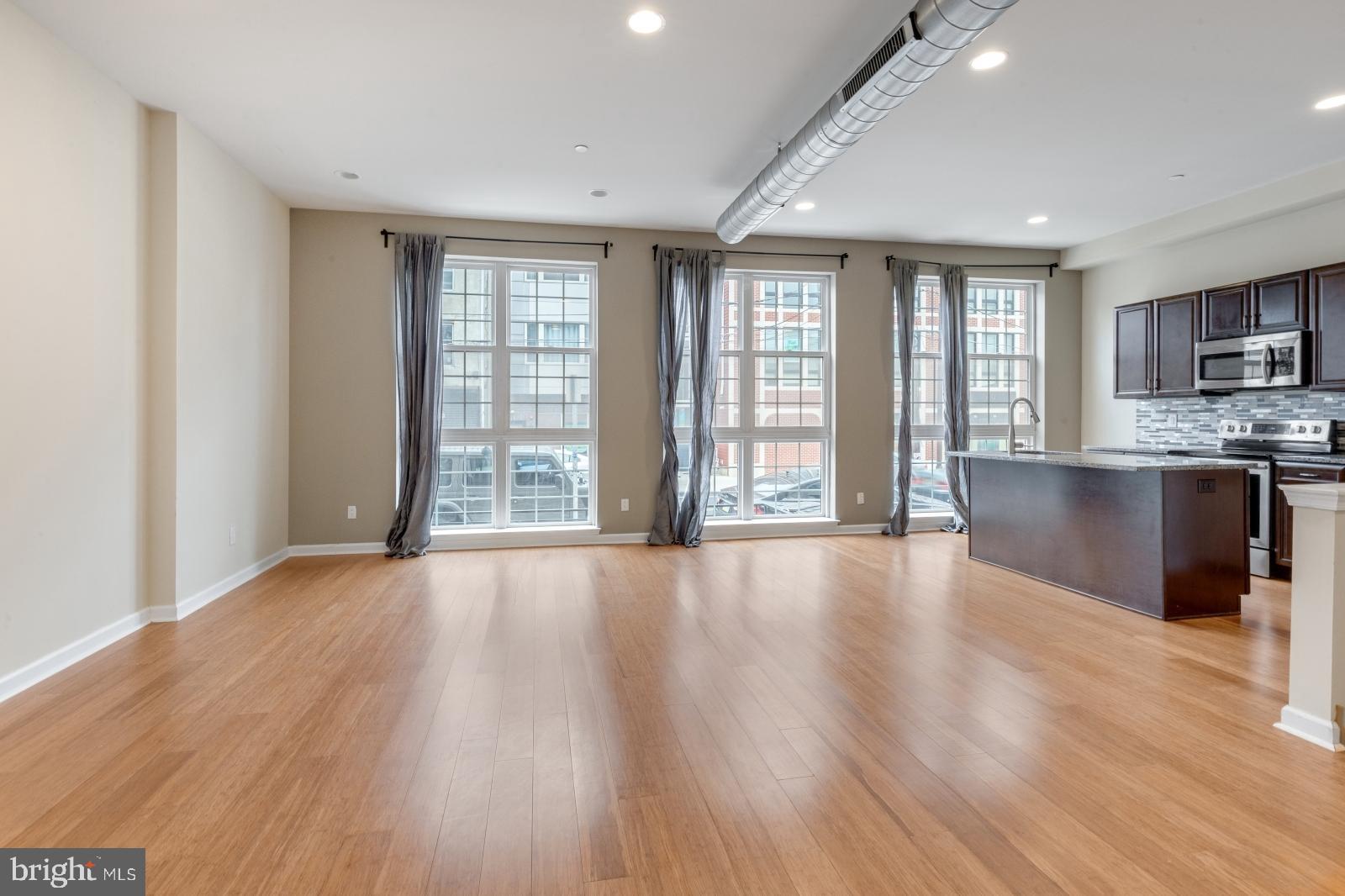 EAST KENSINGTON - Residential Lease