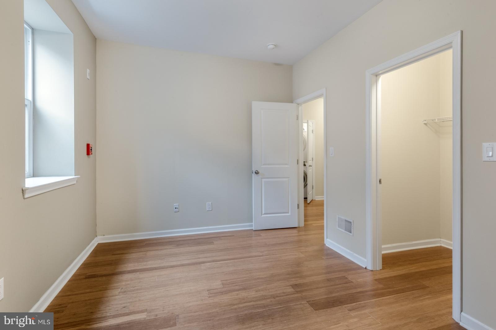 EAST KENSINGTON - Residential Lease