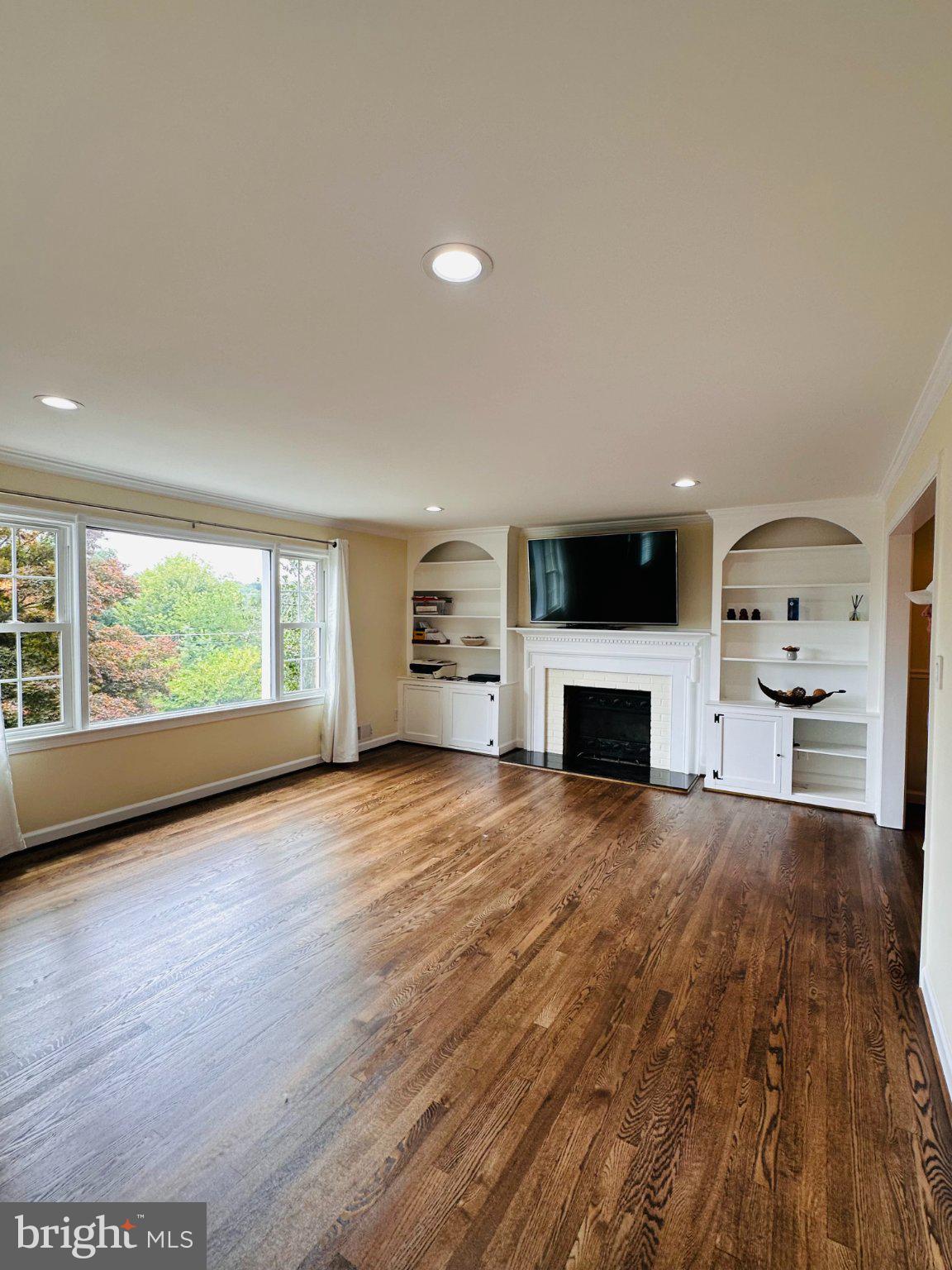 3508 WOODSIDE ROAD