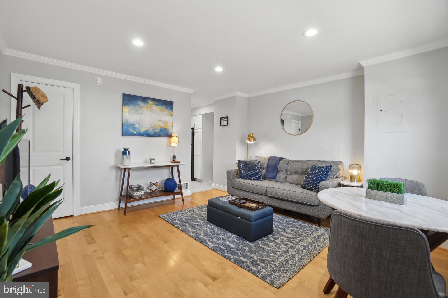 123 17TH STREET SE 2
