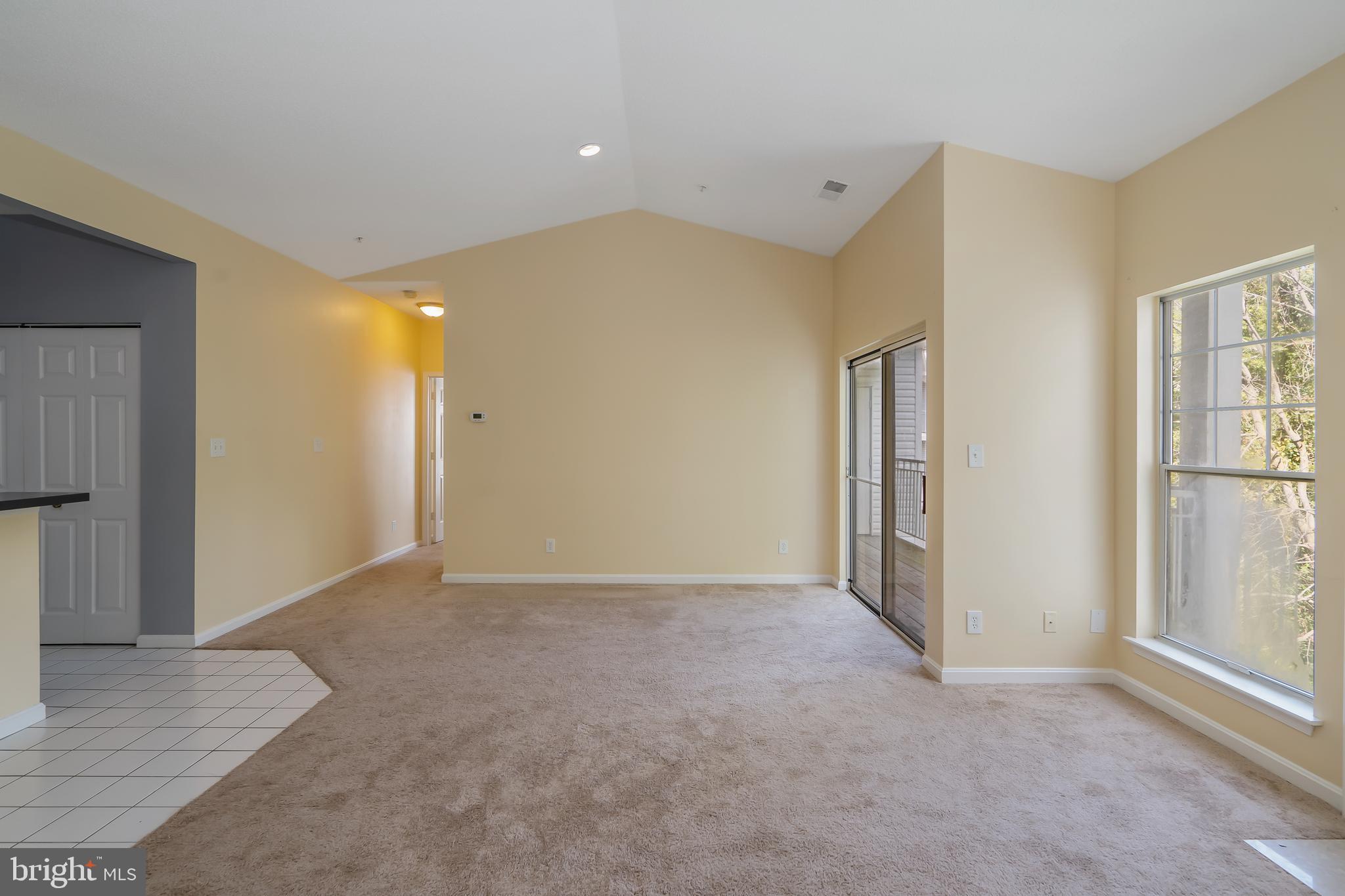 RIVERSIDE - Residential