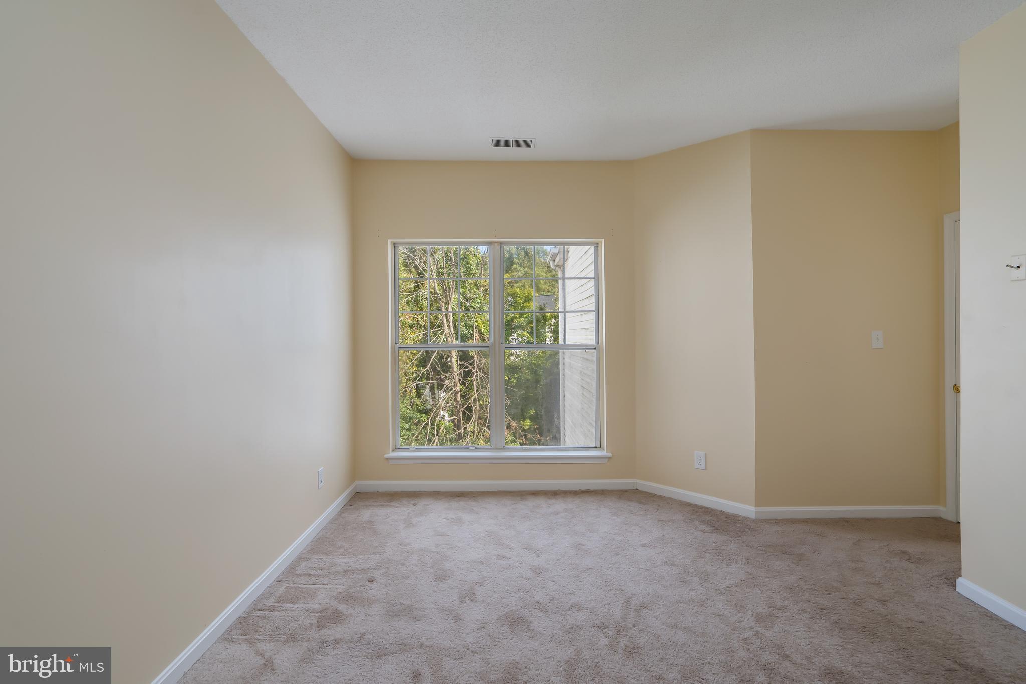 RIVERSIDE - Residential