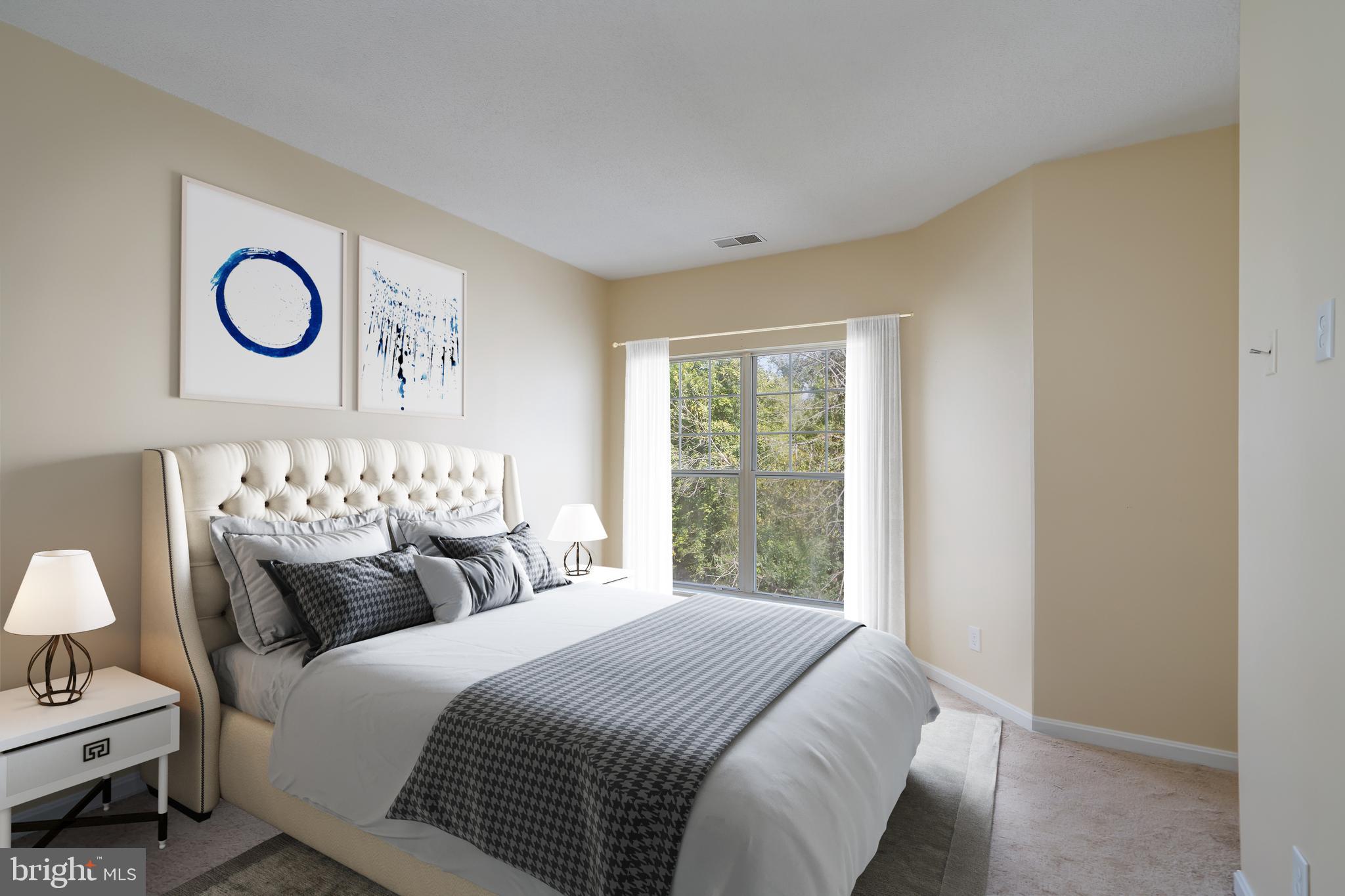 RIVERSIDE - Residential