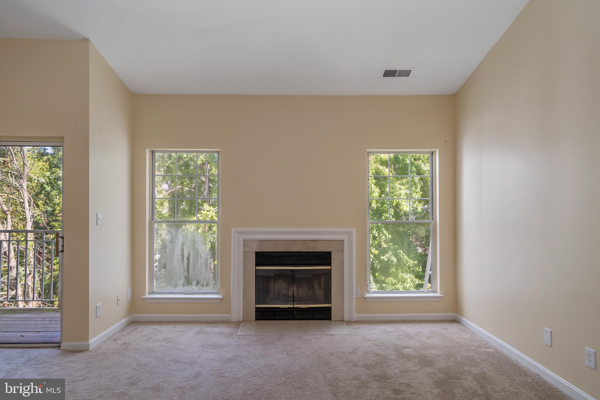 RIVERSIDE - Residential