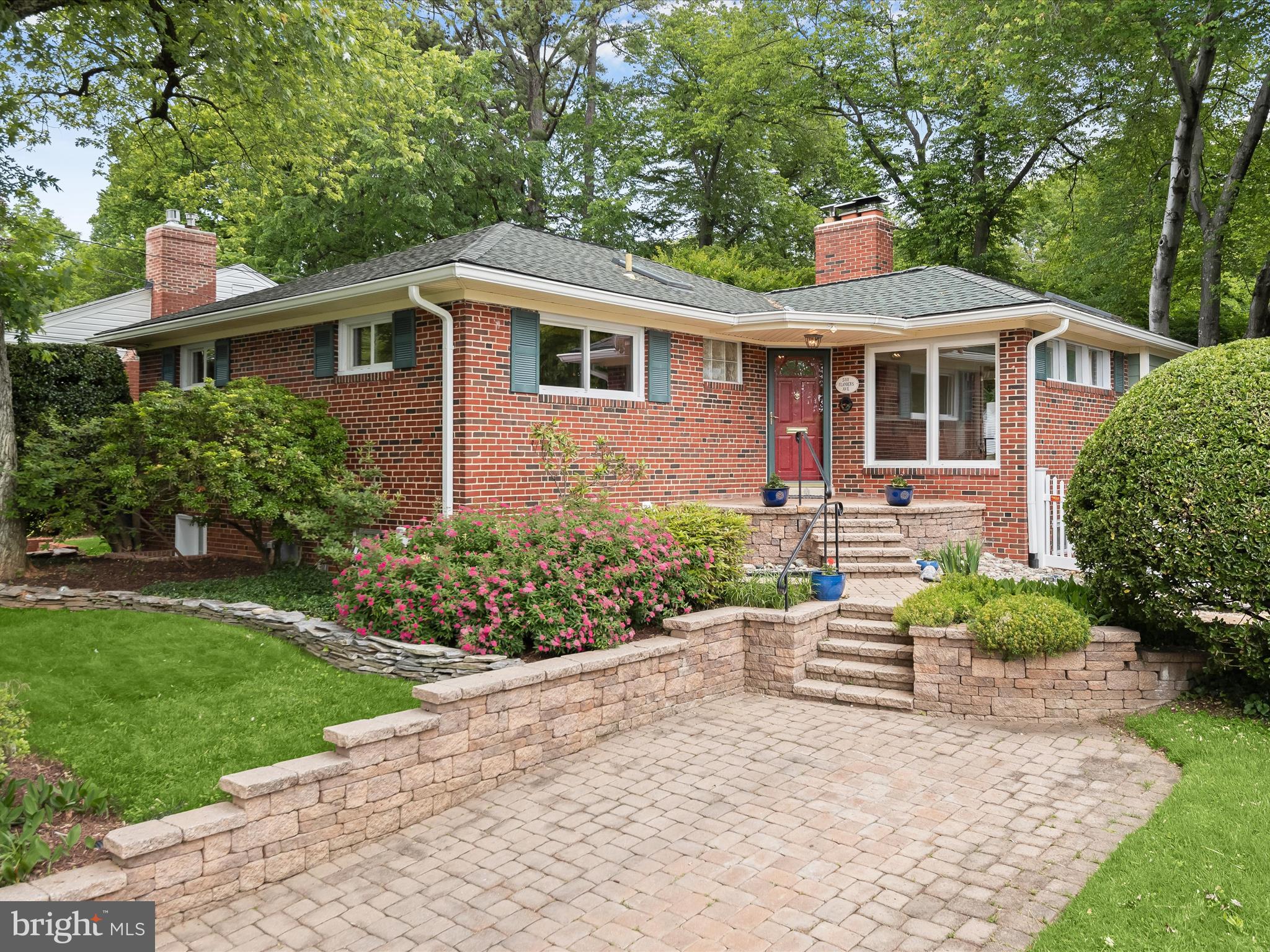 GARRETT PARK ESTATES - Residential