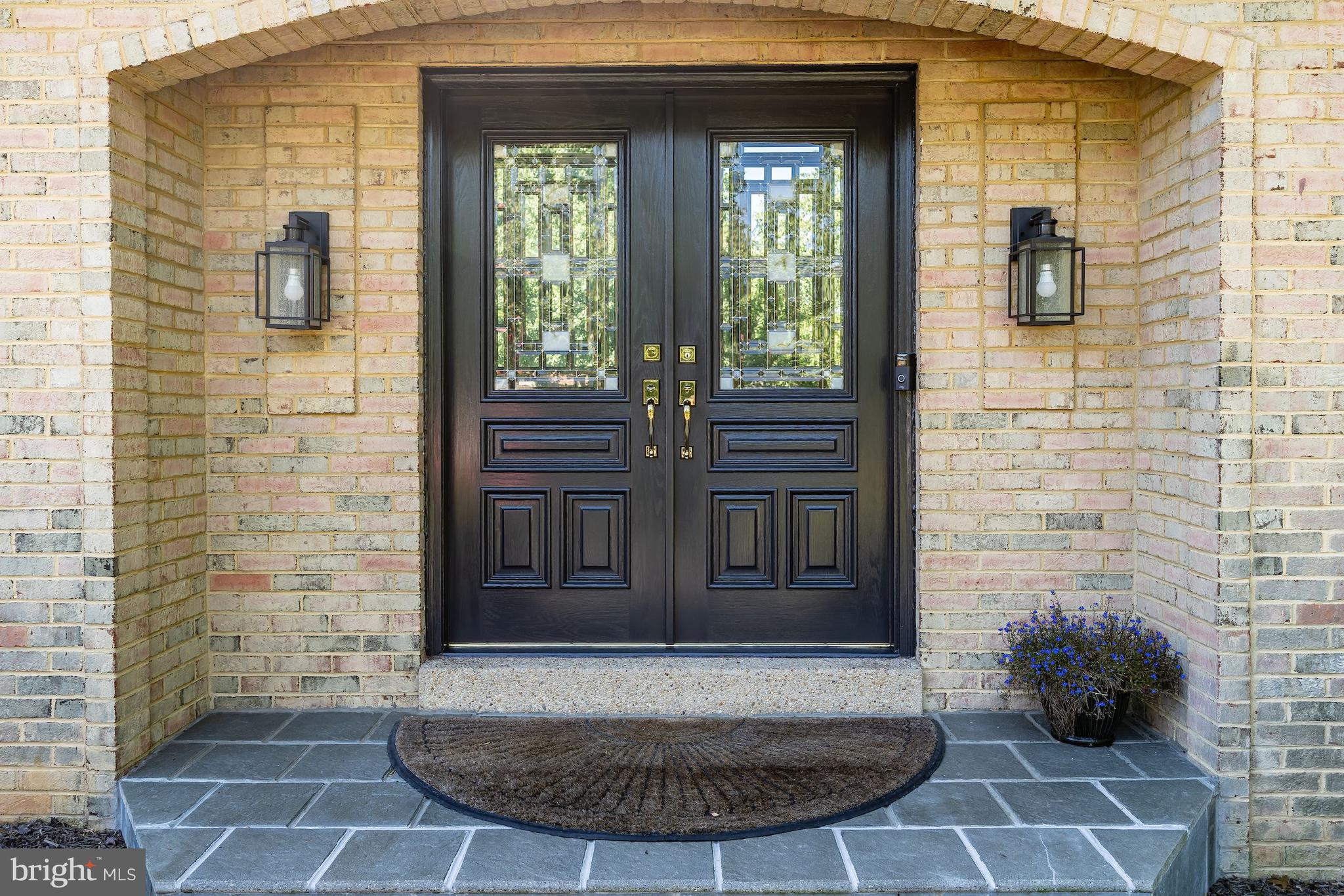 POTOMAC VILLAGE - Residential