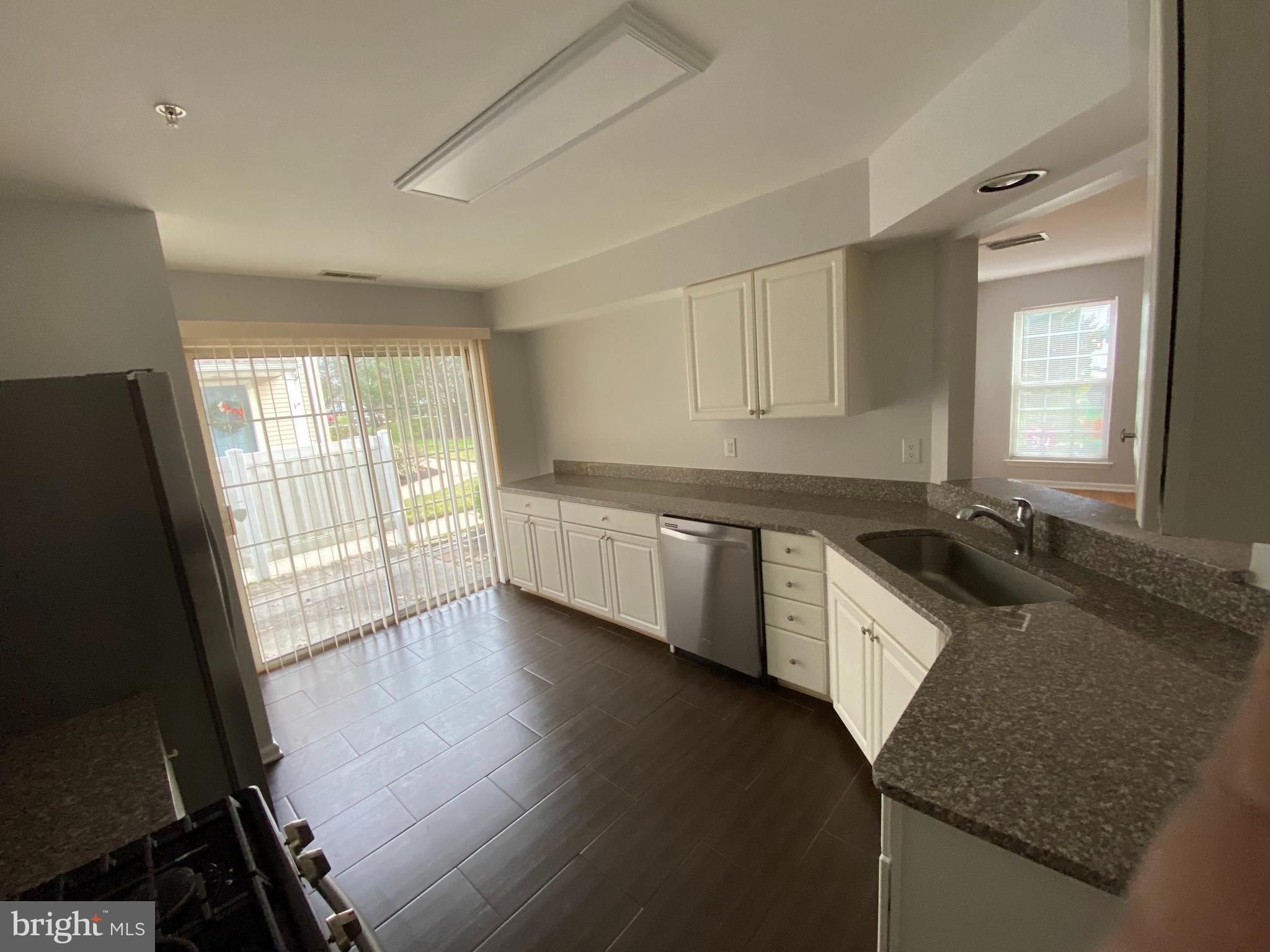 STONEGATE - Residential Lease