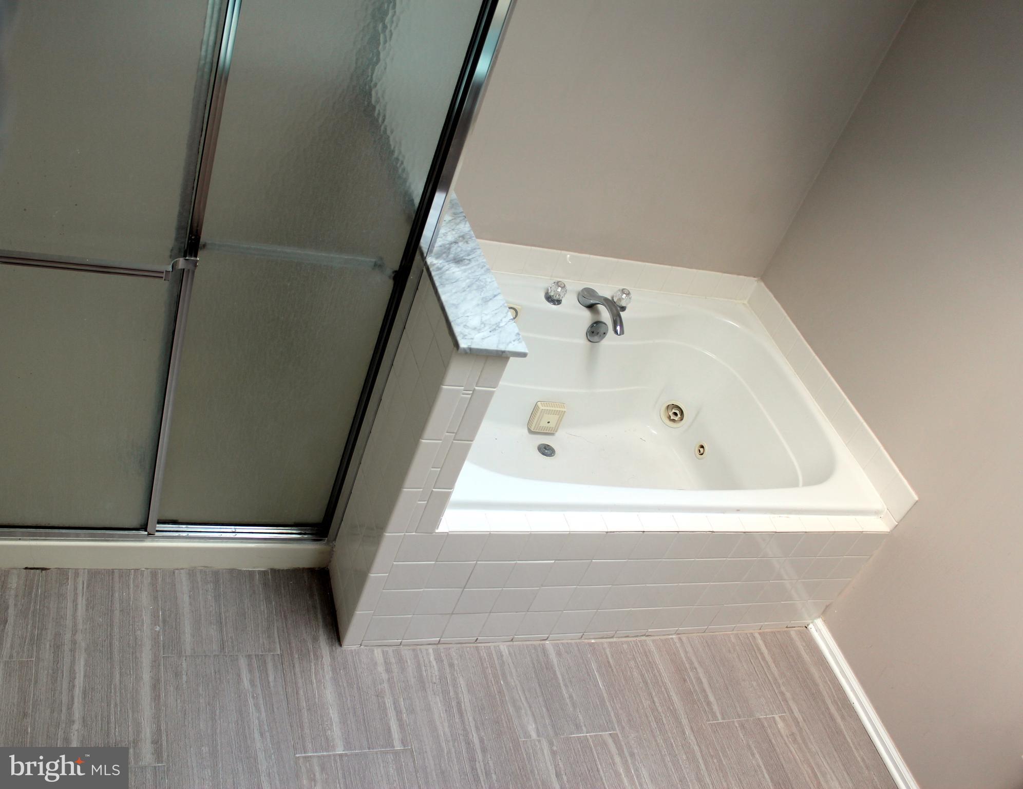 STONEGATE - Residential Lease