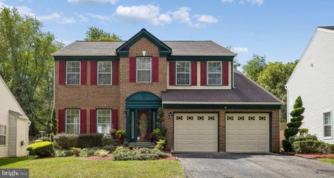 Homes For Sale - 804 Falls Lake Drive<br/> BOWIE, MD 20721