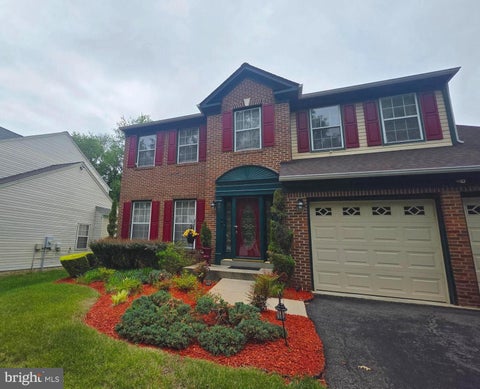 Homes For Sale - 804 Falls Lake Drive<br/> BOWIE, MD 20721