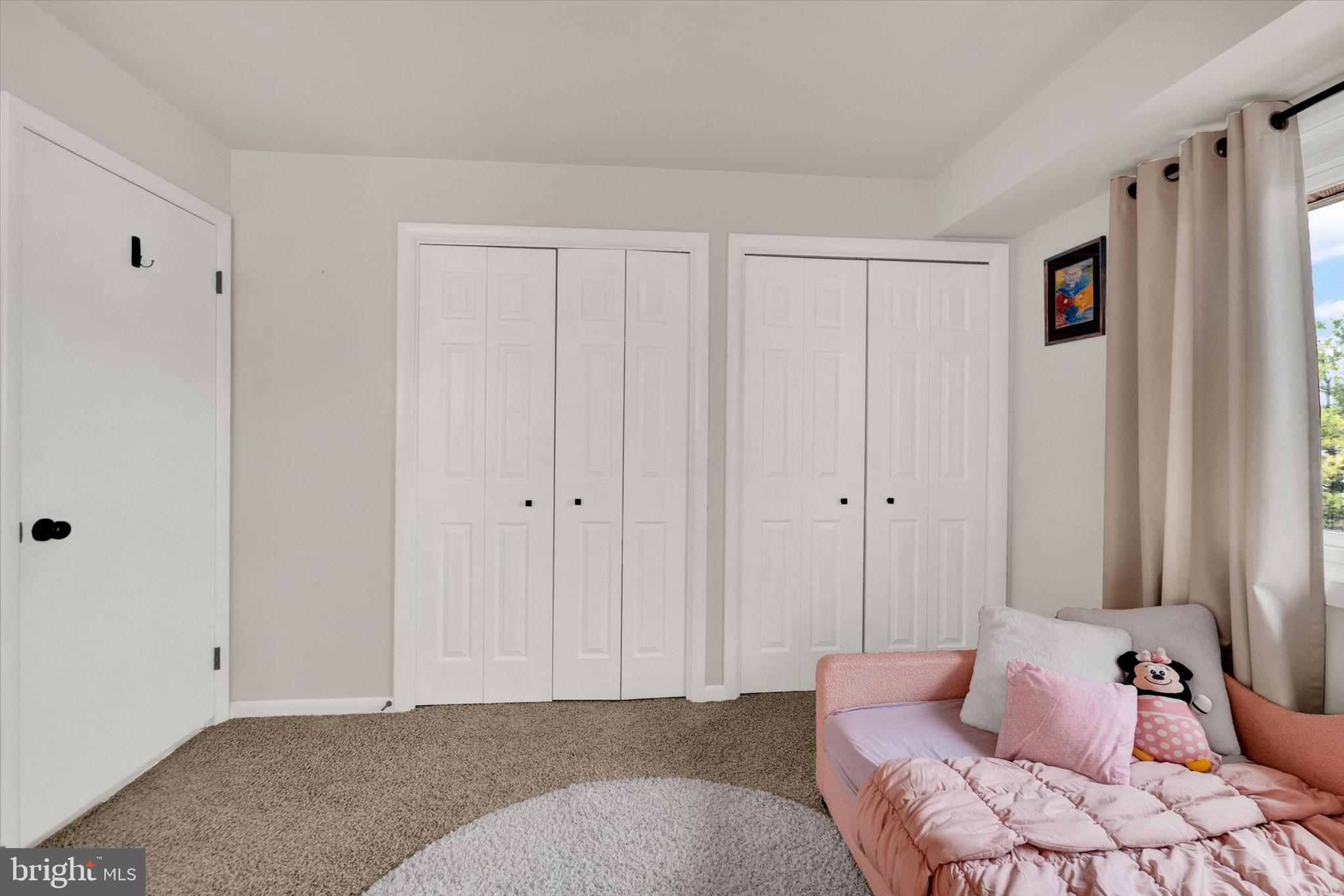 EDGEWOOD CONDOMMINIUMS - Residential