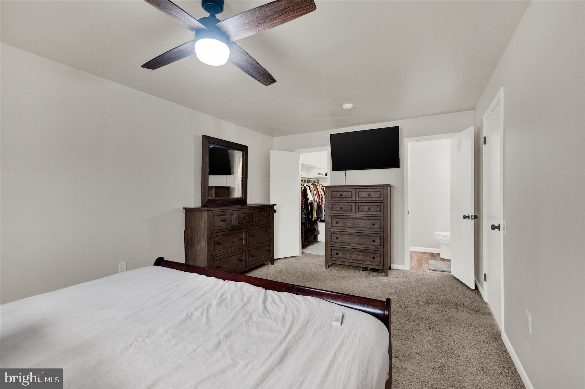 EDGEWOOD CONDOMMINIUMS - Residential