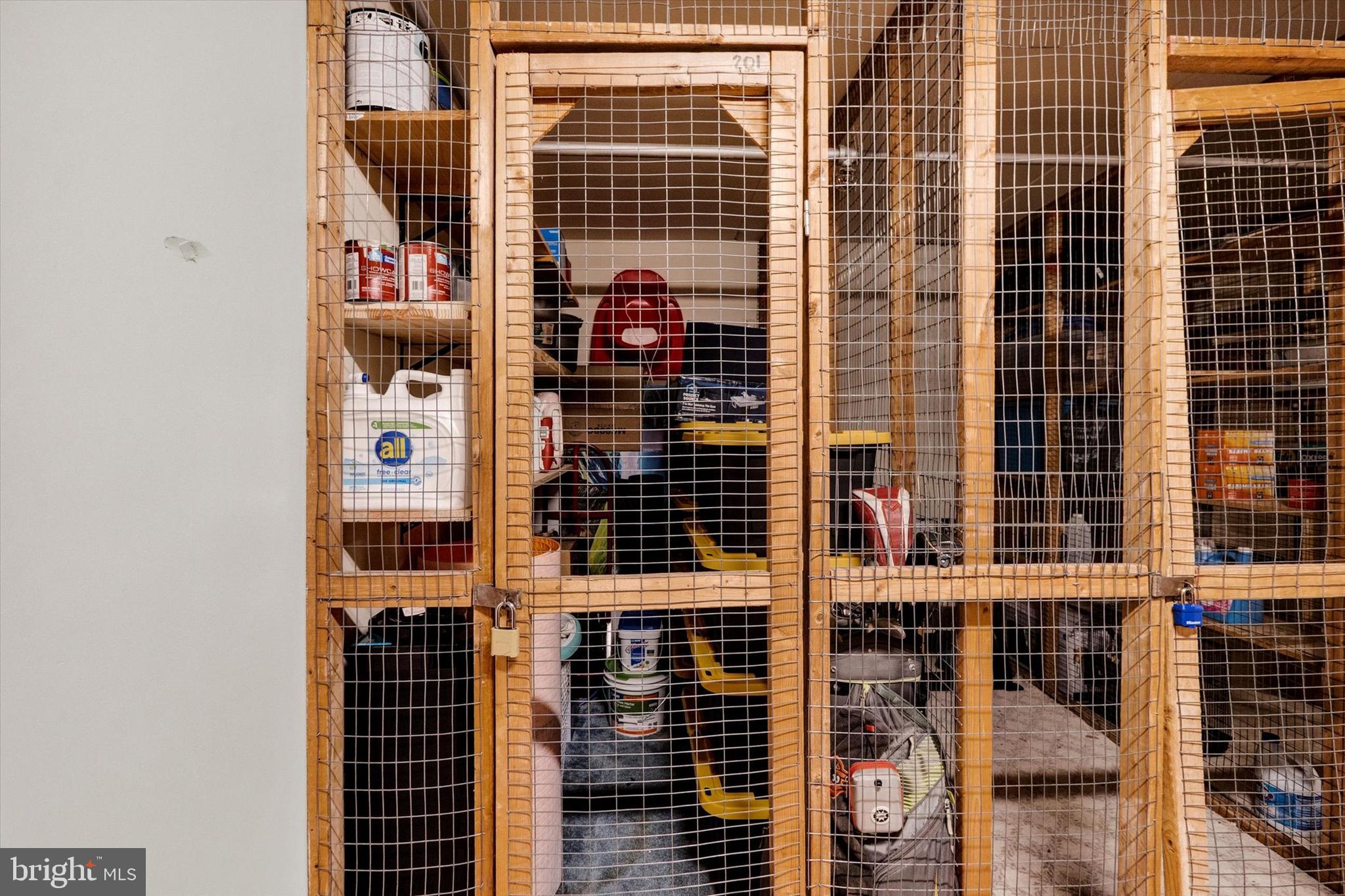 EDGEWOOD CONDOMMINIUMS - Residential